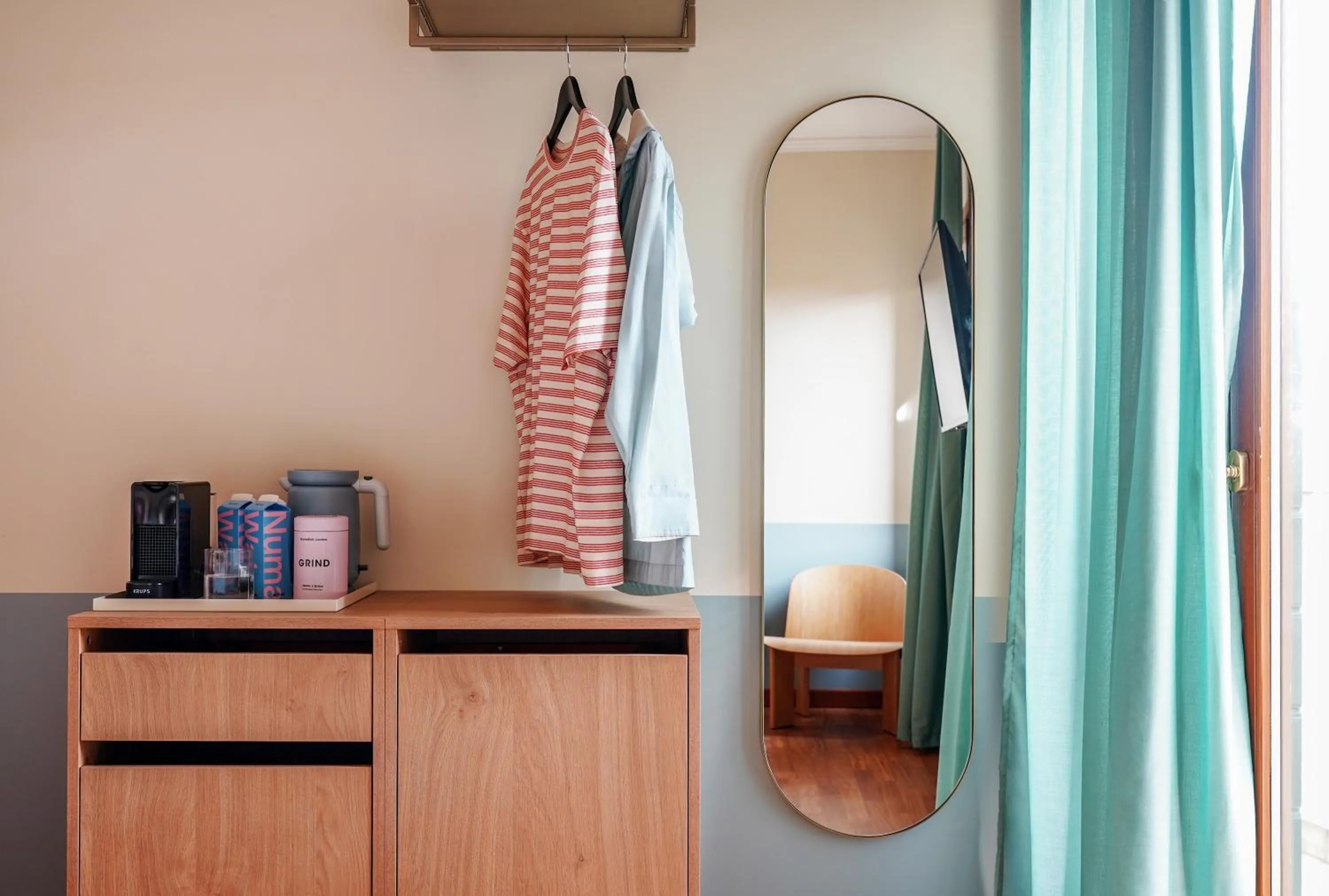 Coffee/tea facilities in Numa Venice Forcola