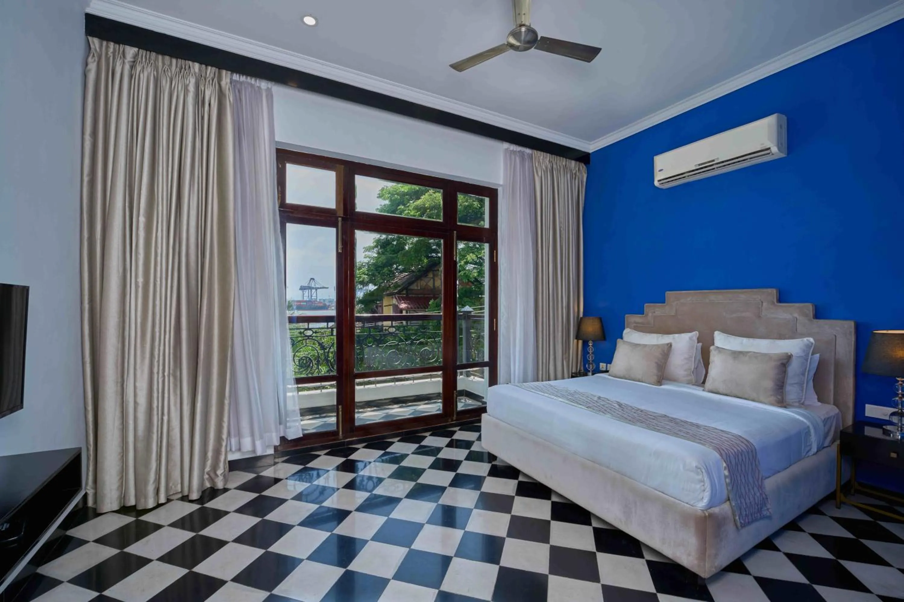 Bedroom, Bed in The Old Court House By Abad