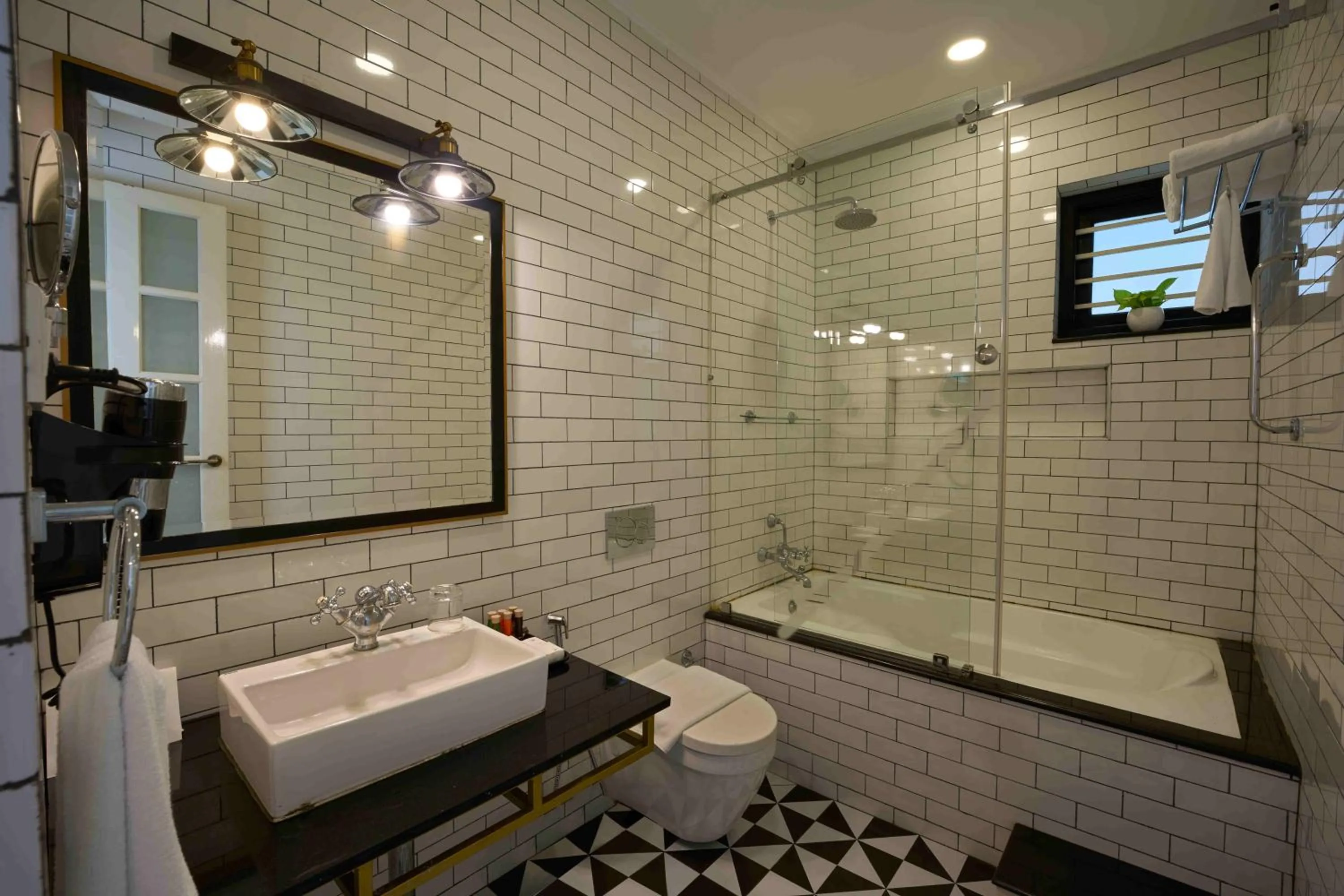 Shower in The Old Court House By Abad