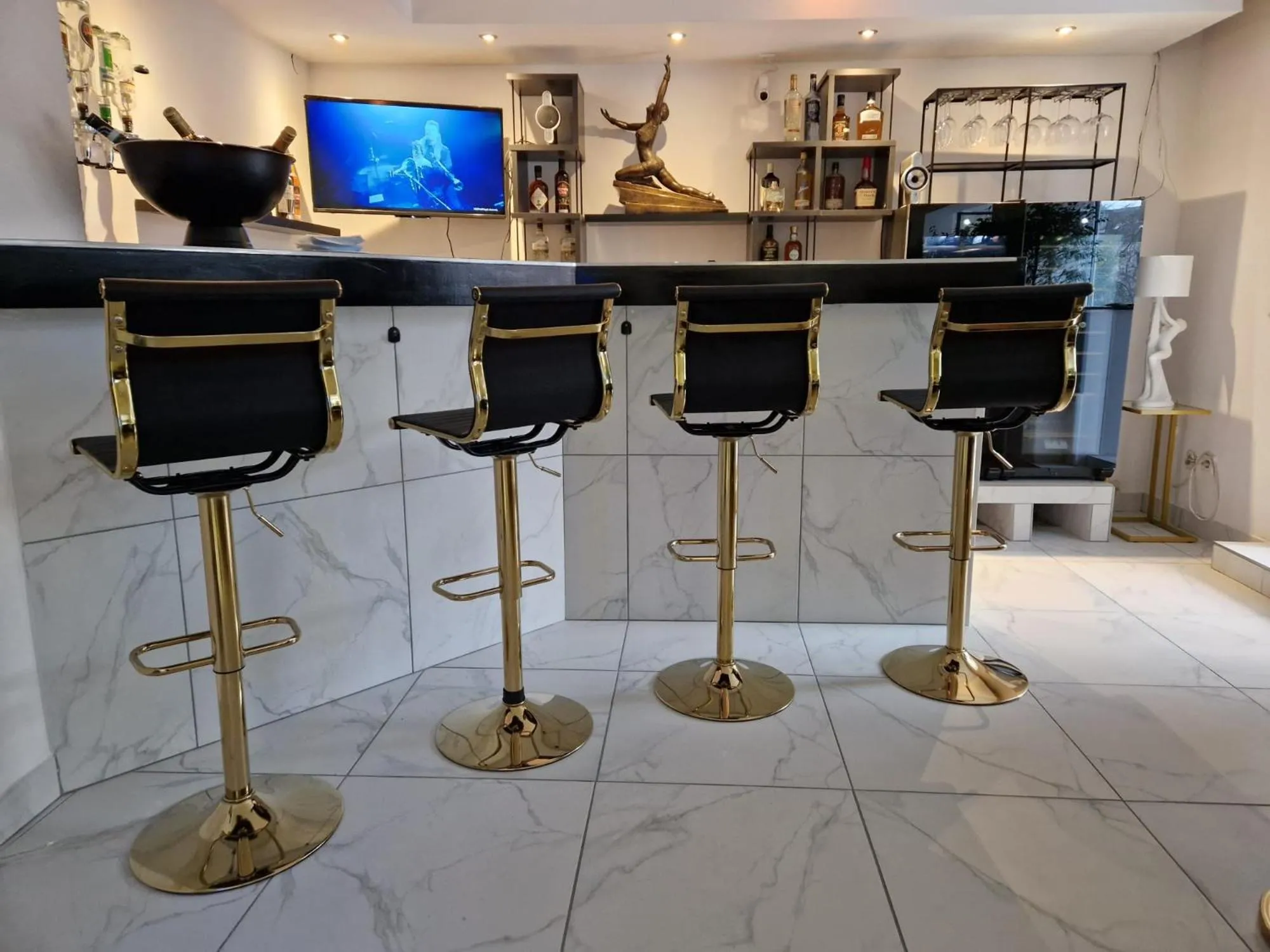 Lounge or bar in Burghotel - Das Original