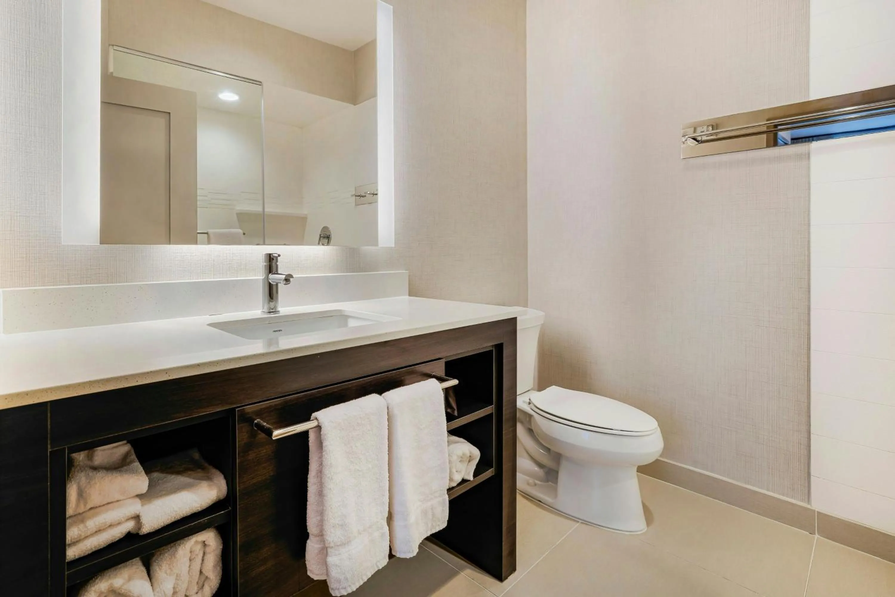 Bathroom in Residence Inn by Marriott Nashville Metro Center