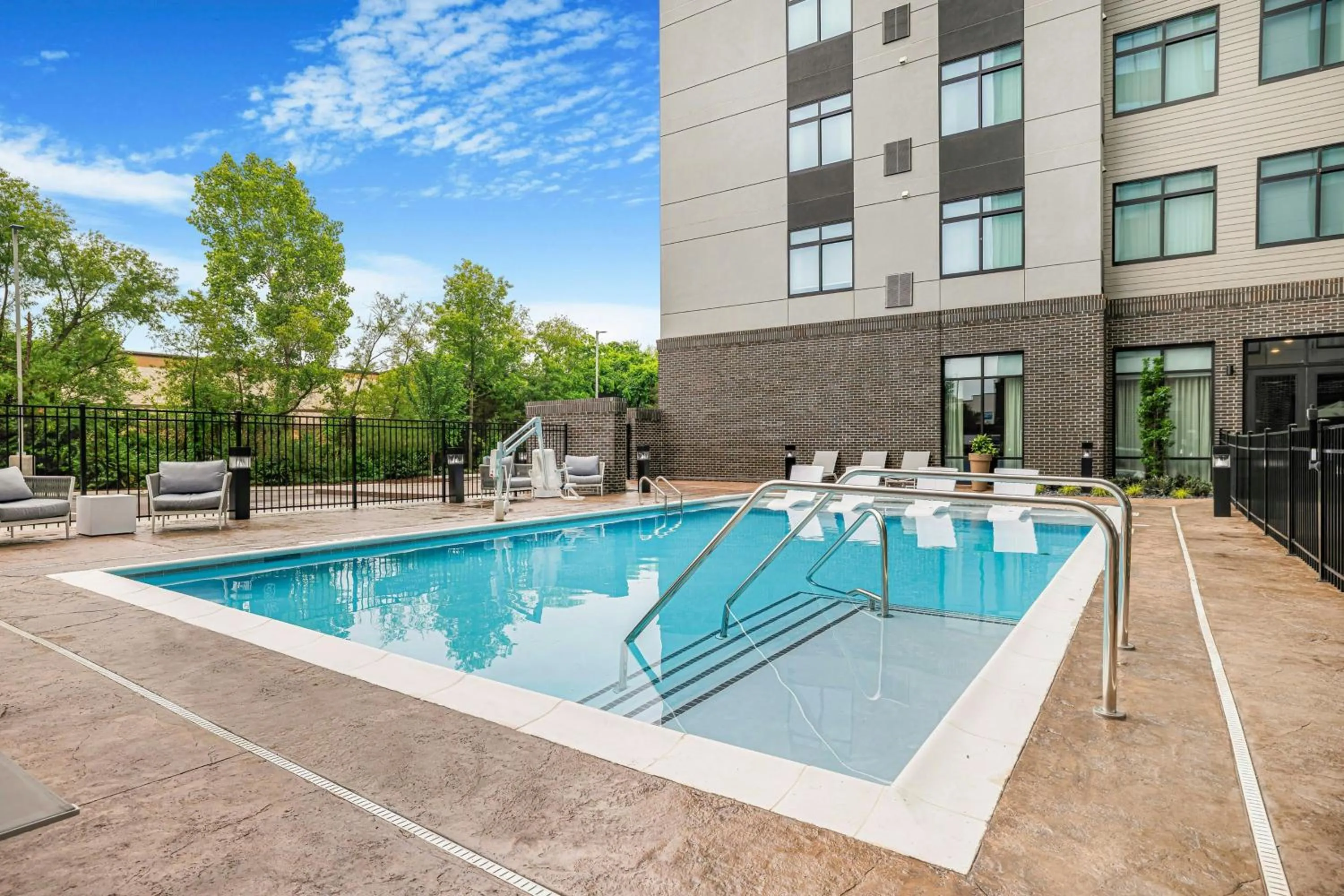 Swimming pool in Residence Inn by Marriott Nashville Metro Center