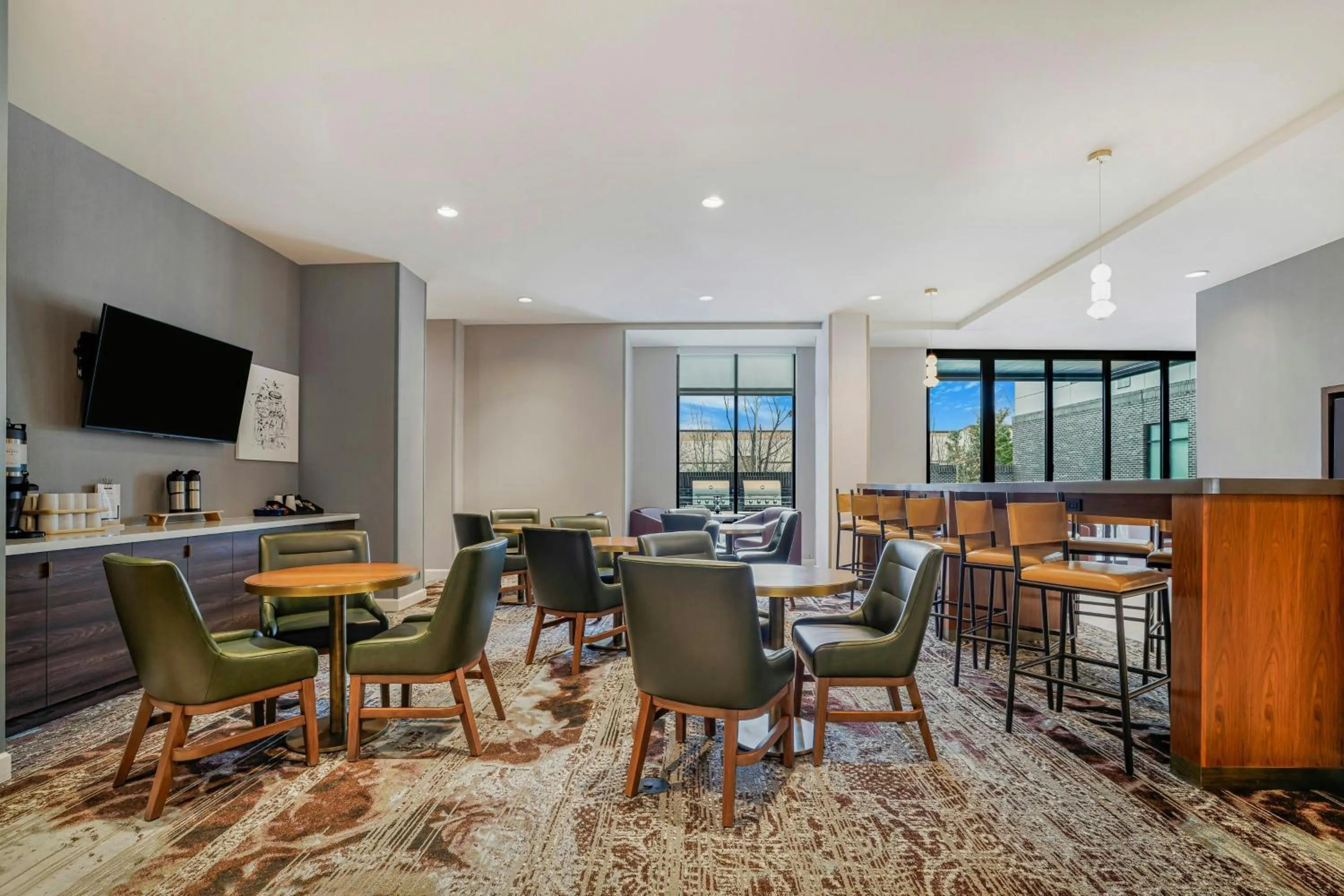 Restaurant/places to eat in Residence Inn by Marriott Nashville Metro Center