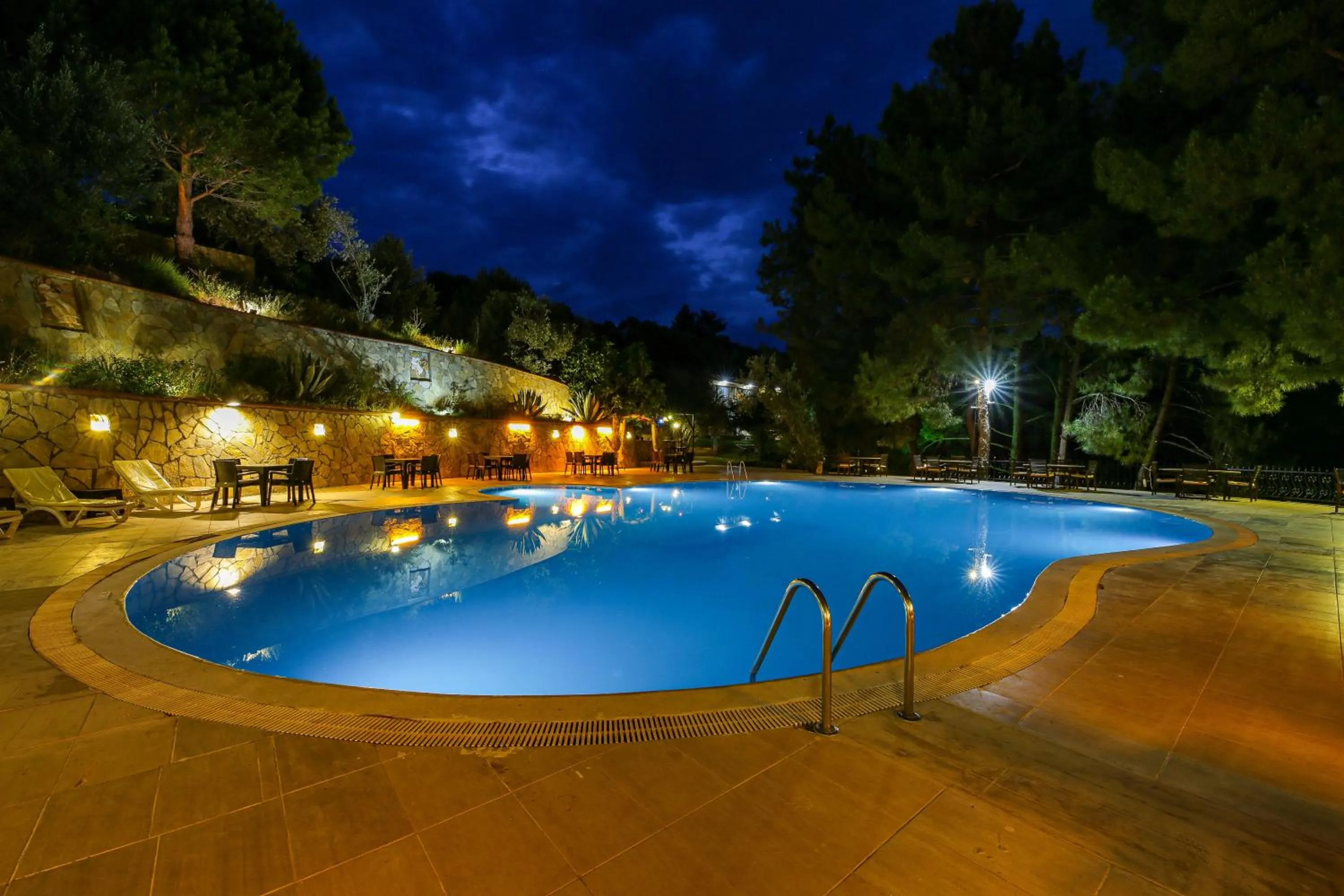 Night in Dusler Vadisi Kazdaglari