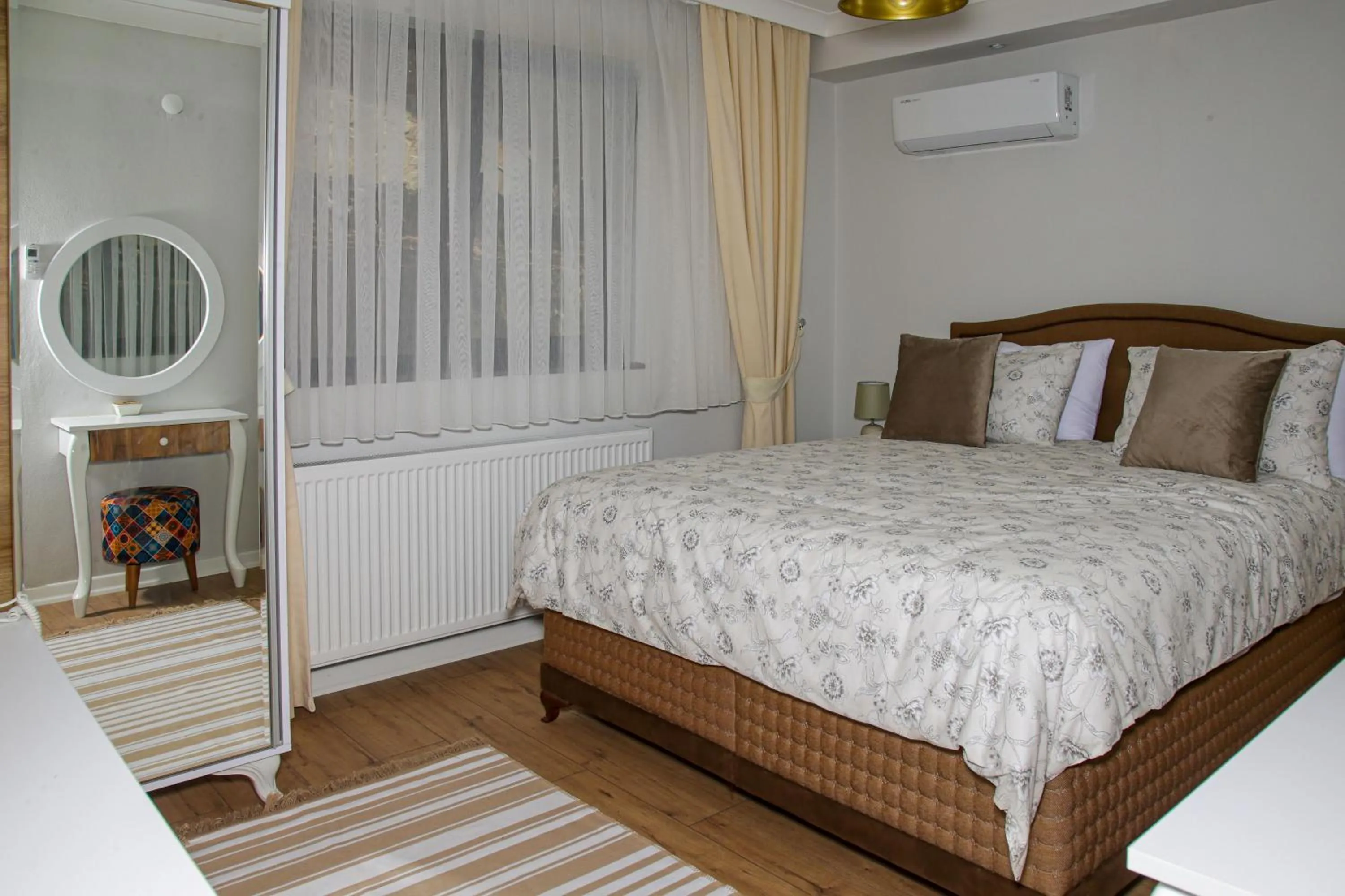 Bedroom, Bed in Dusler Vadisi Kazdaglari