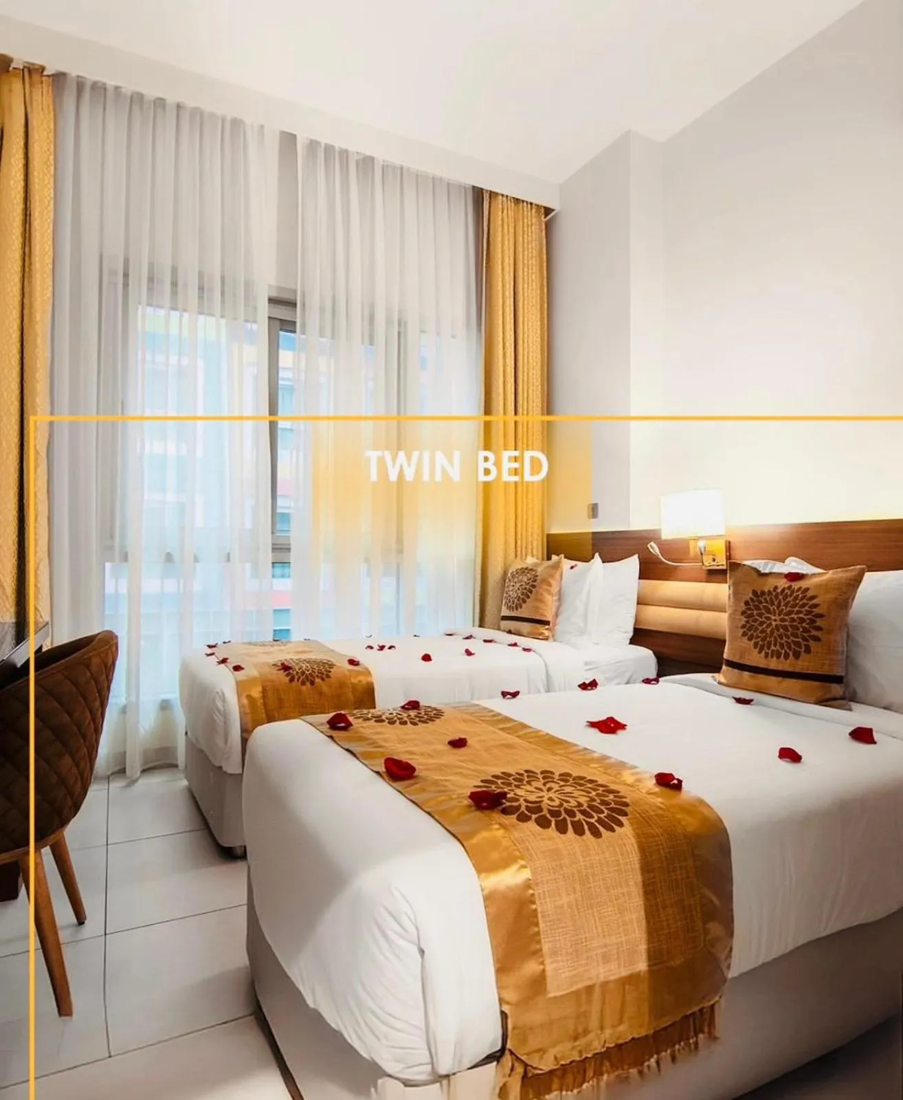 Bedroom, Bed in Central Inn Hotel & Suites - Al Sadd, Doha, Qatar