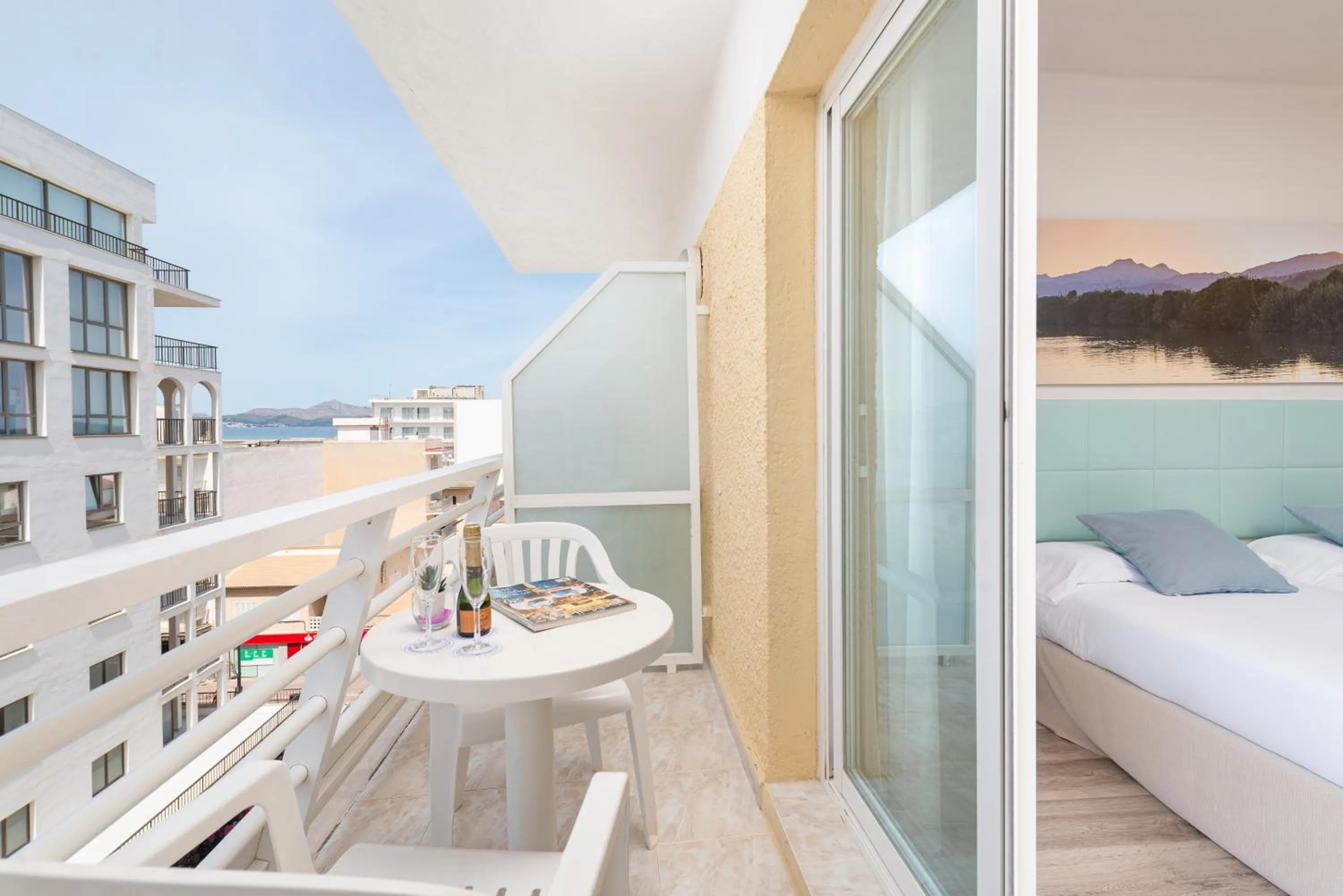 Balcony/Terrace, Bed in O7 Nordeste Playa