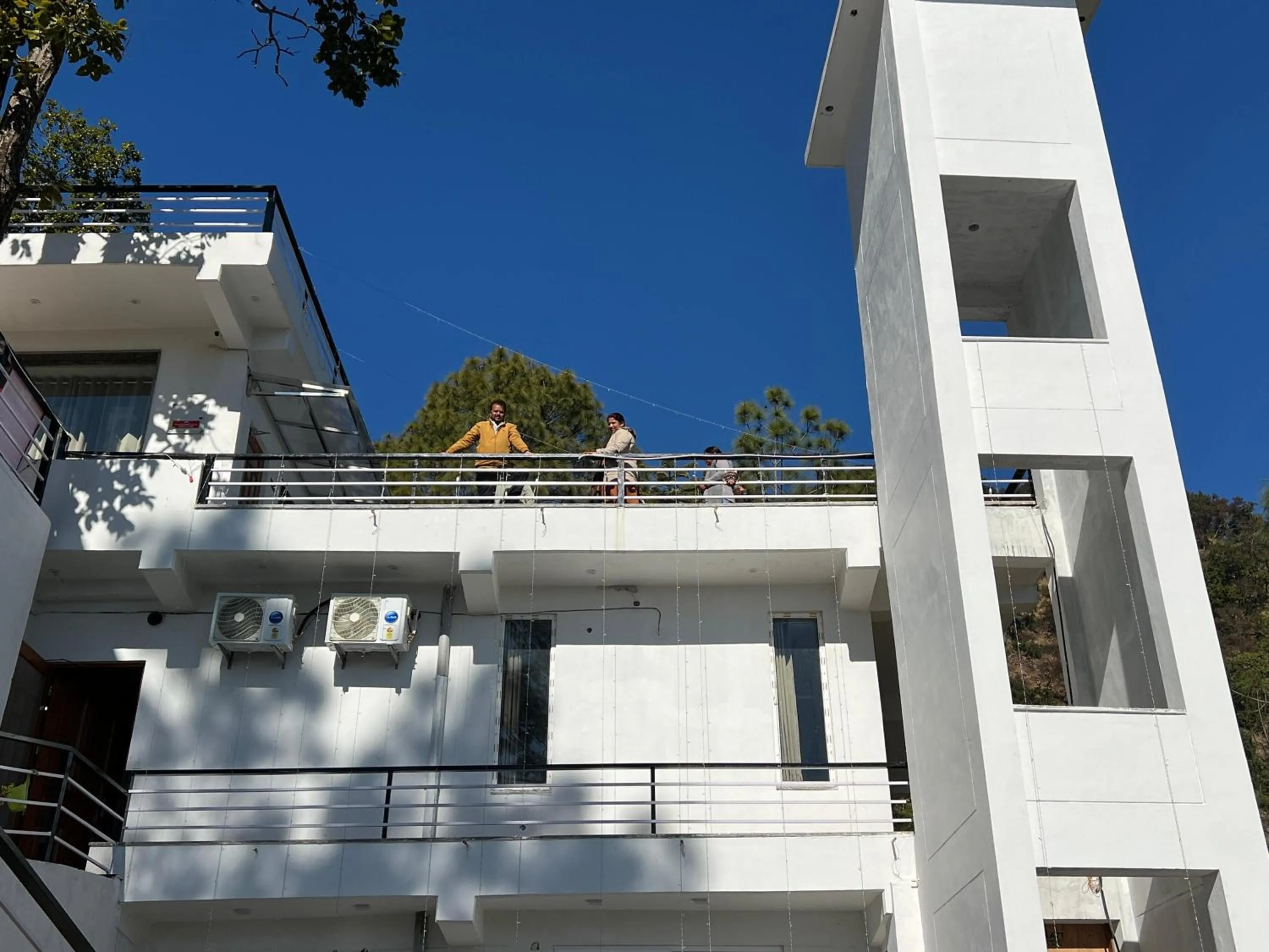 Property building in The Shalam Resort श्रीकृष्ण शरणं मम