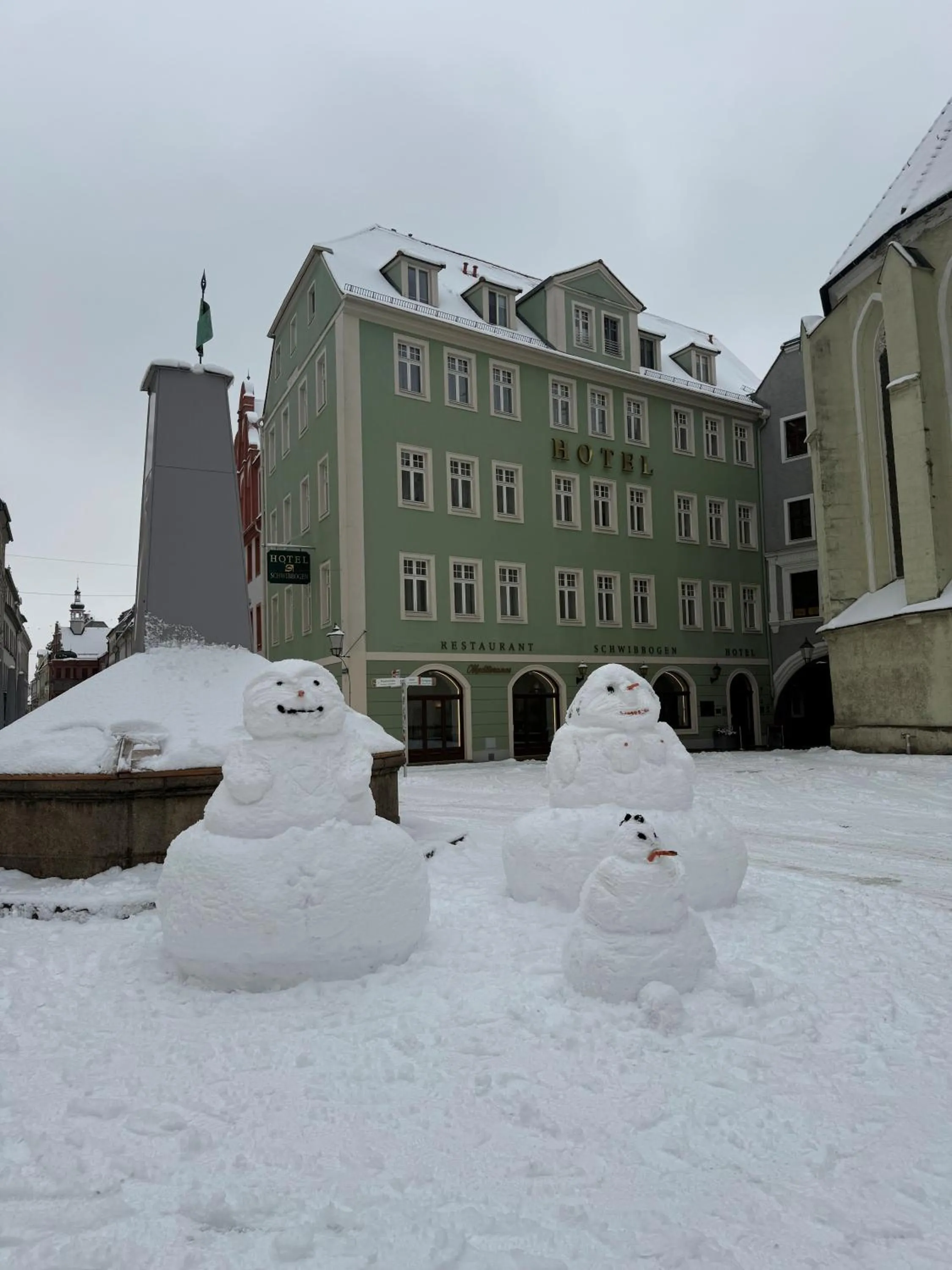 Property building in Hotel Schwibbogen Altstadt & Apartments