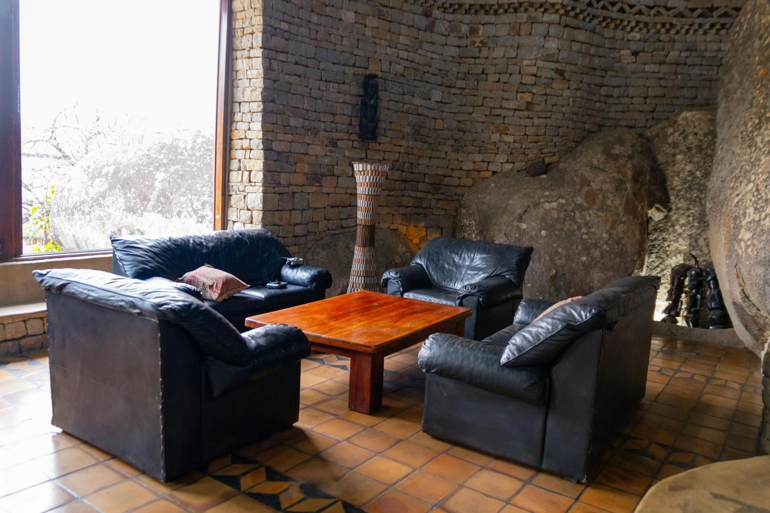 Restaurant/places to eat in Lodge At The Ancient City