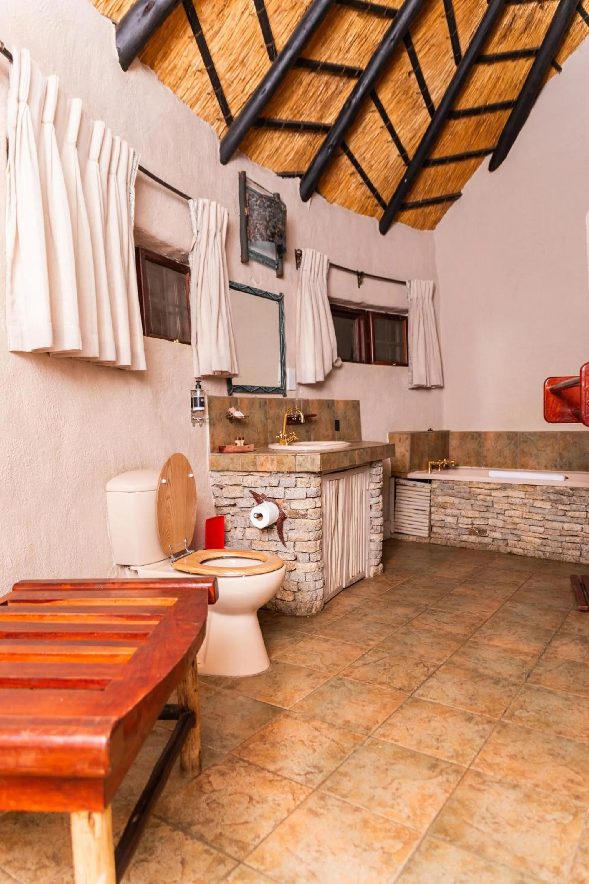 Lodge At The Ancient City