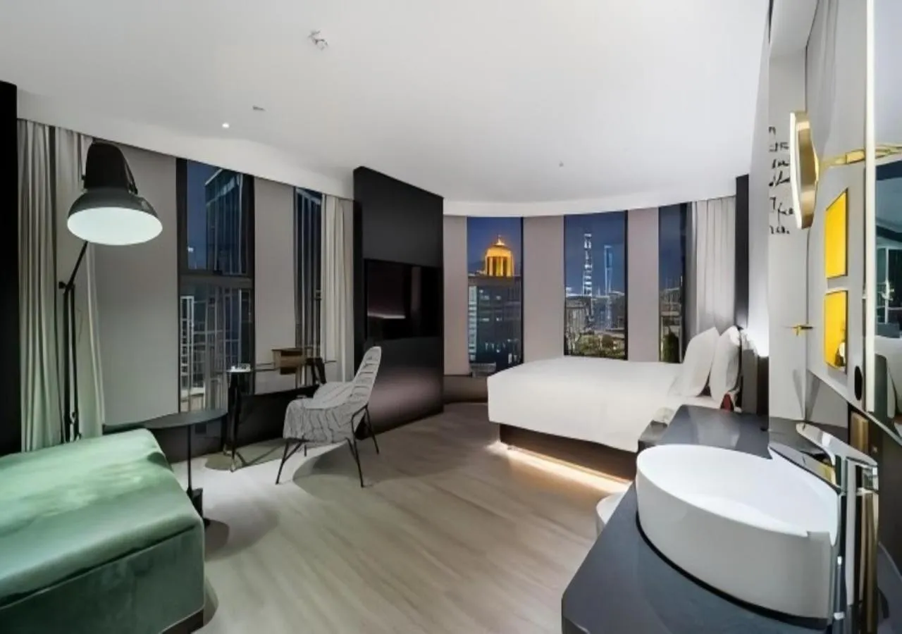 Photo of the whole room in CitiGO Hotel Shanghai On The Bund