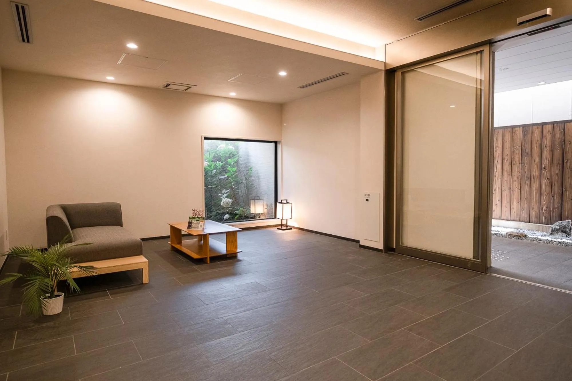 Lobby or reception in WAYFARER Shin