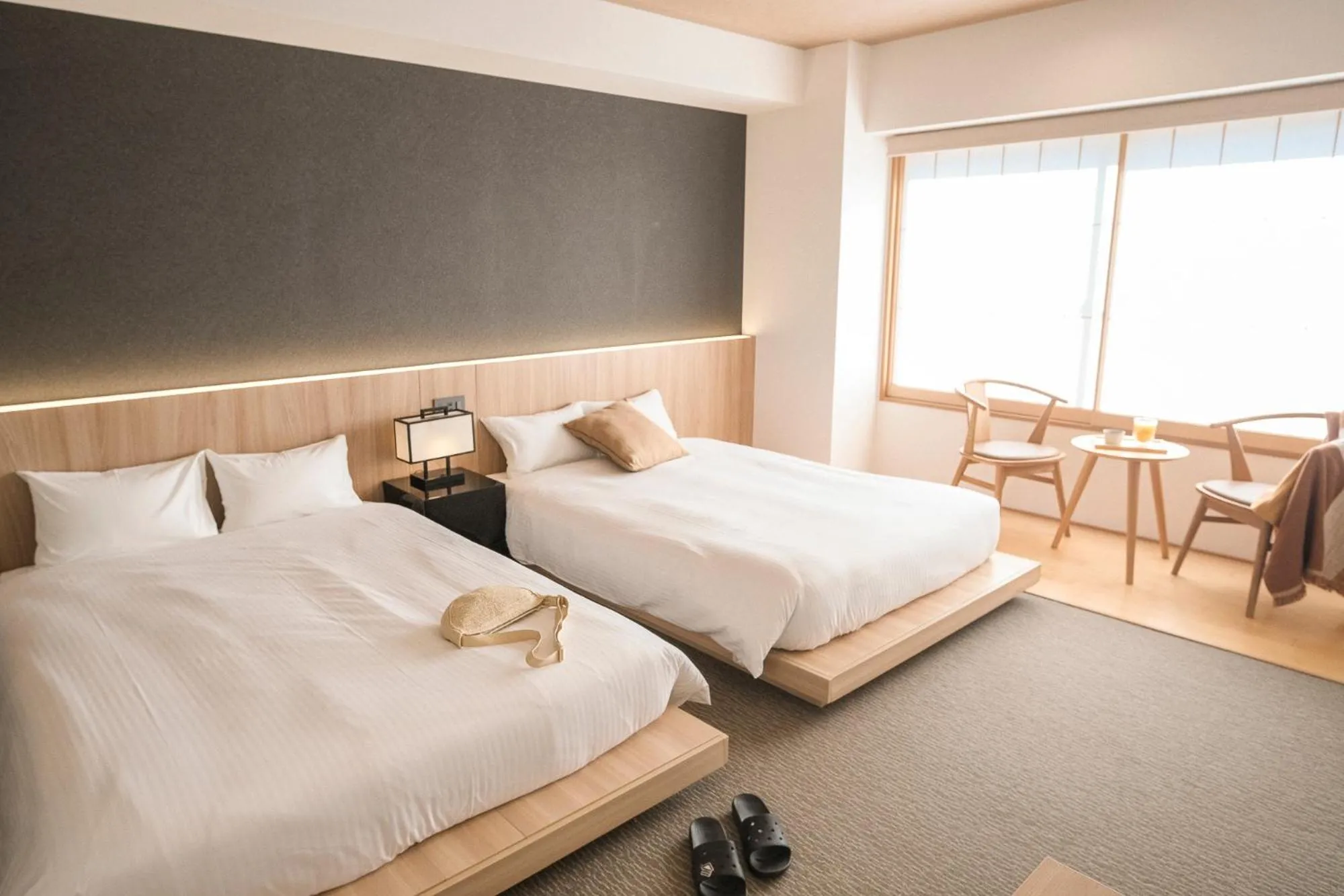 Bed in WAYFARER Shin