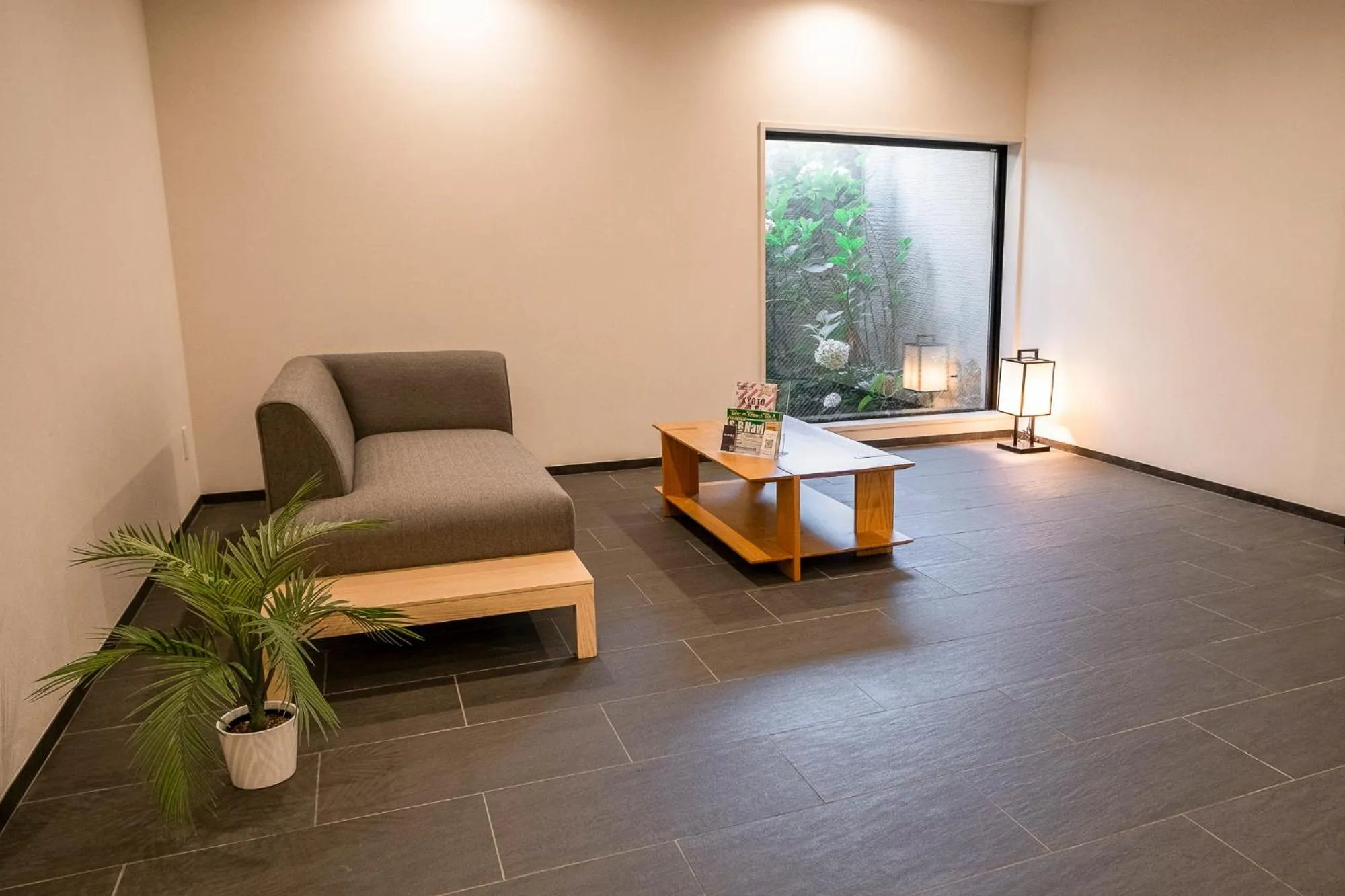 Lobby or reception in WAYFARER Shin