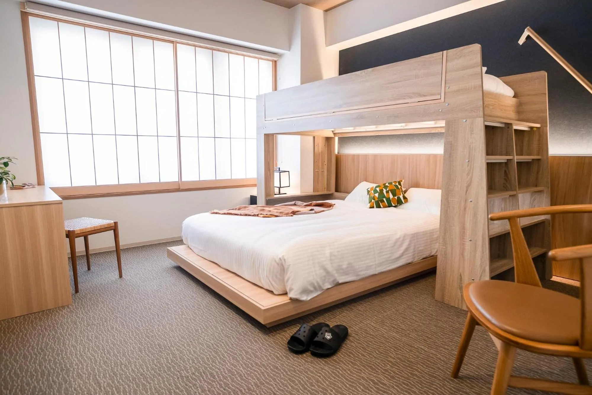 Bed in WAYFARER Shin