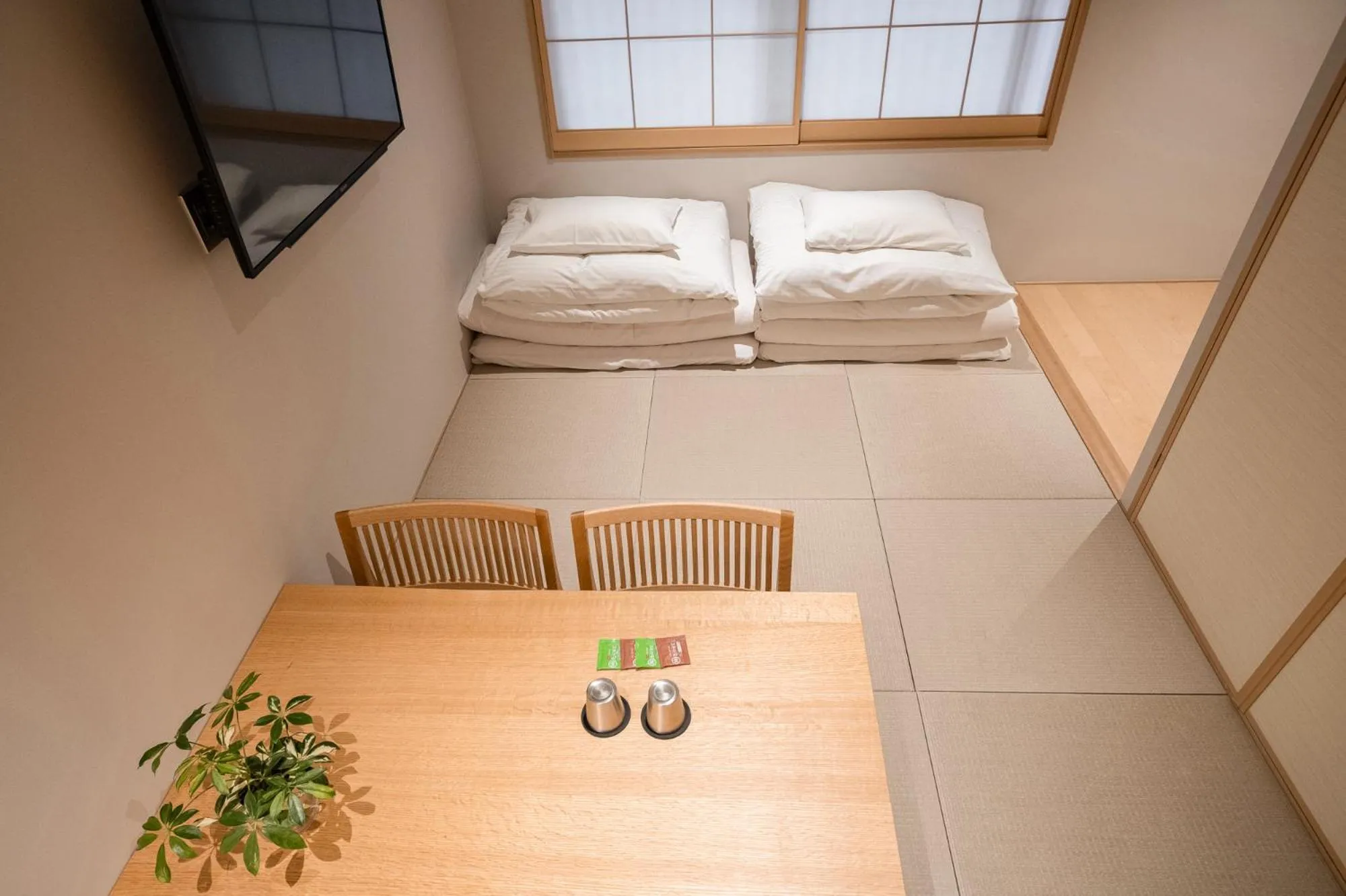 TV and multimedia, Bed in WAYFARER Gojo