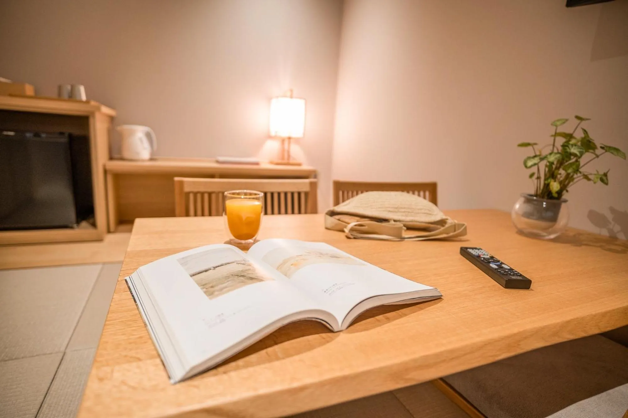 Seating area in WAYFARER Gojo