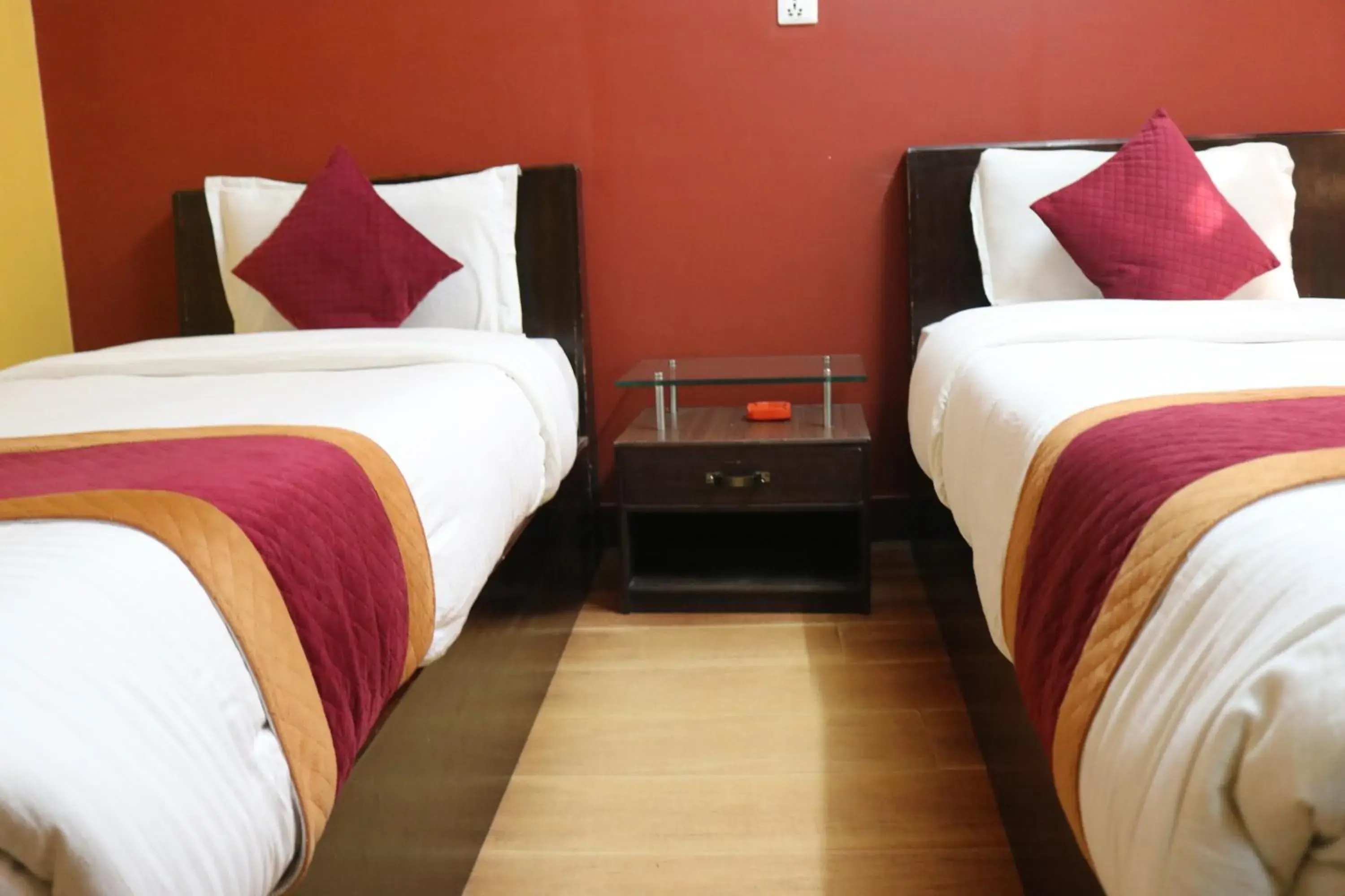 Superior Twin Room in Hotel Pashupati Plaza Superior Twin Room in Hotel Pashupati Plaza