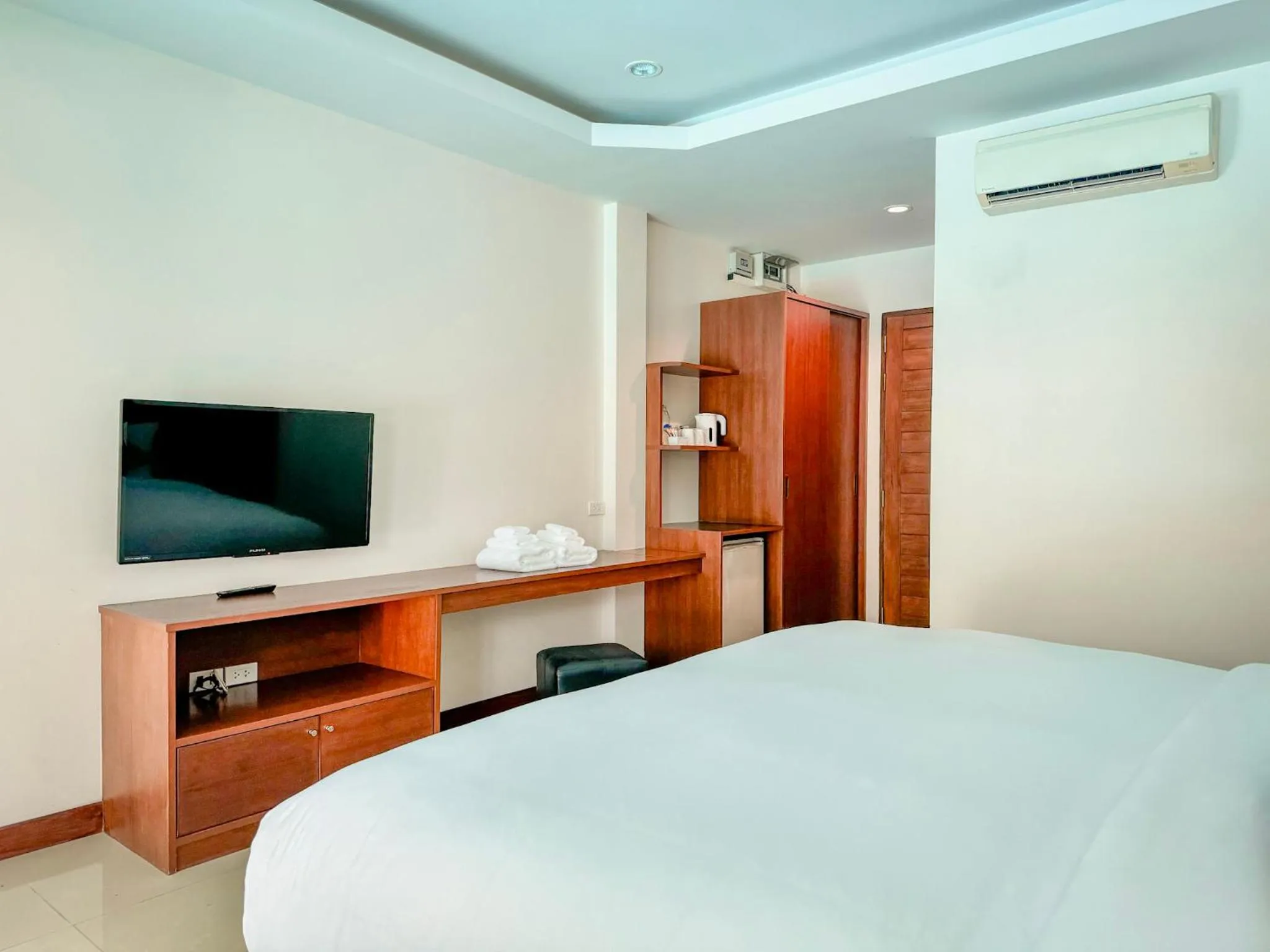 Bed in XAYA Pool Access Resort - Phuket