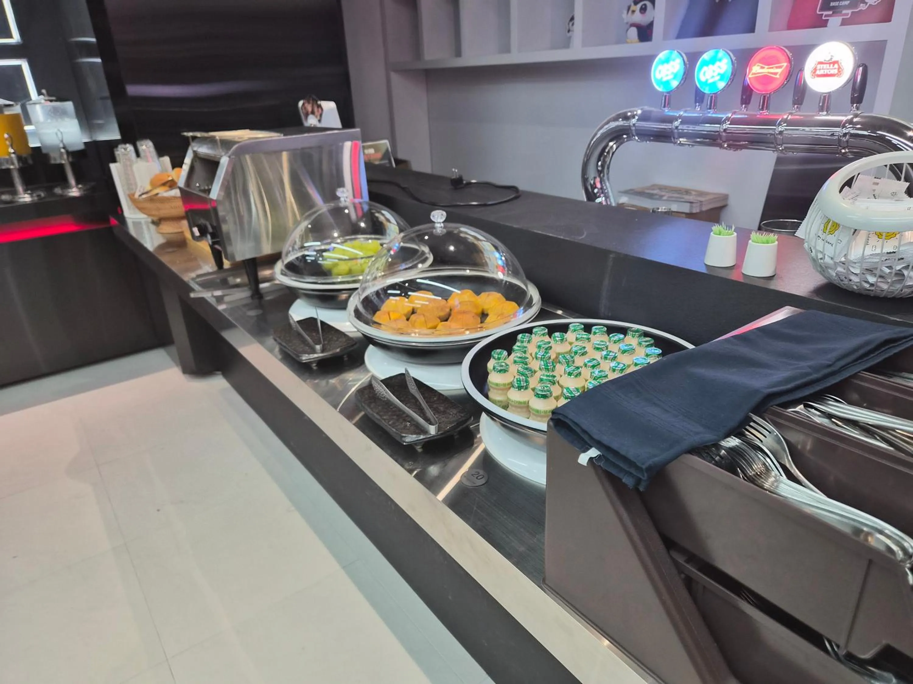 Breakfast in Marysol by Haeundae beach