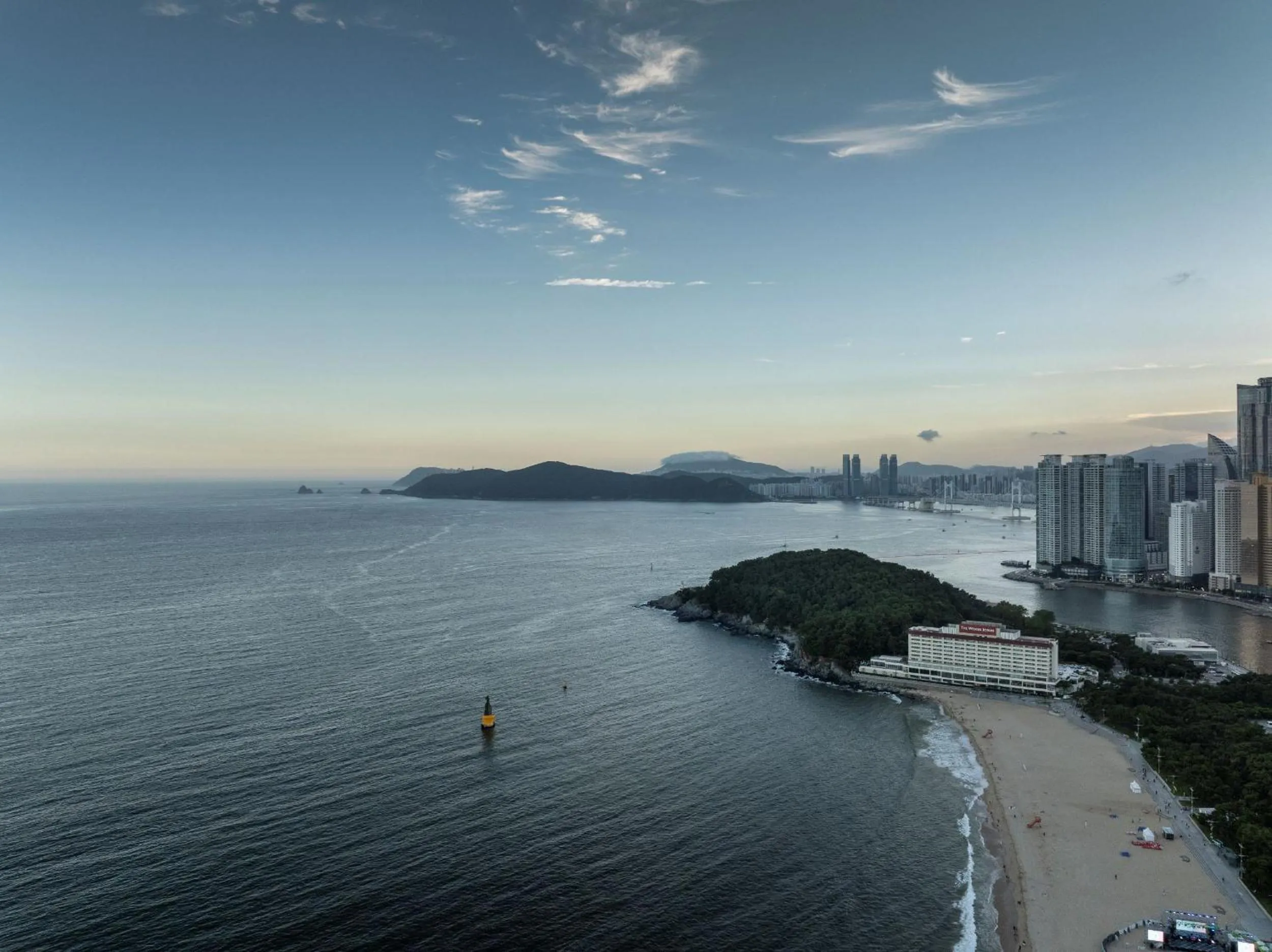 Neighbourhood in Marysol by Haeundae beach