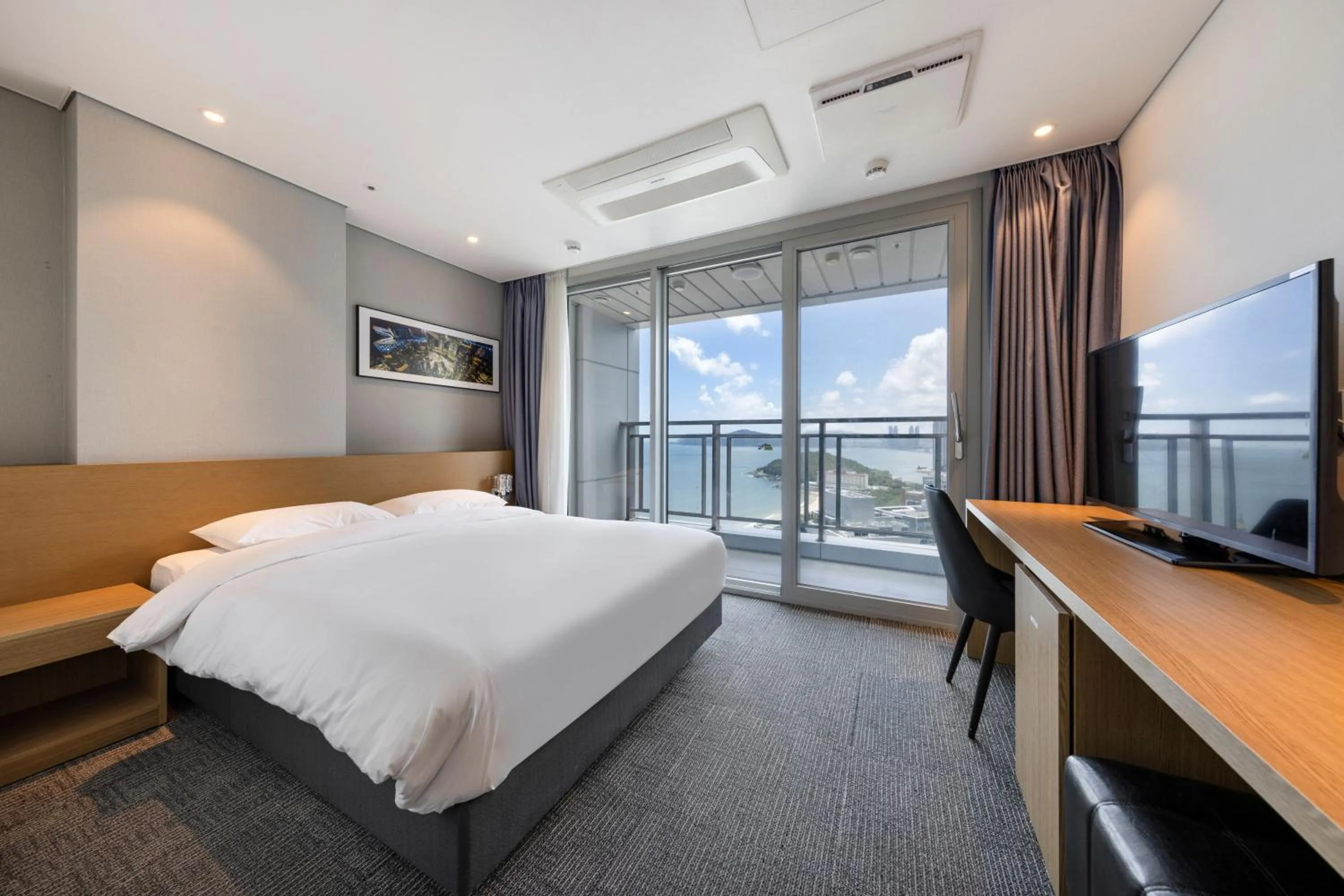 Bed in Marysol by Haeundae beach