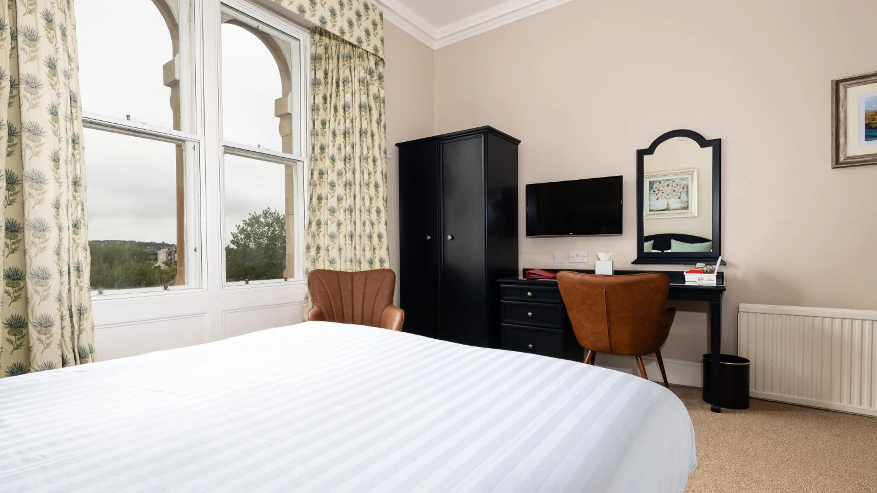 Bed in Sunbank House Metro Hotel