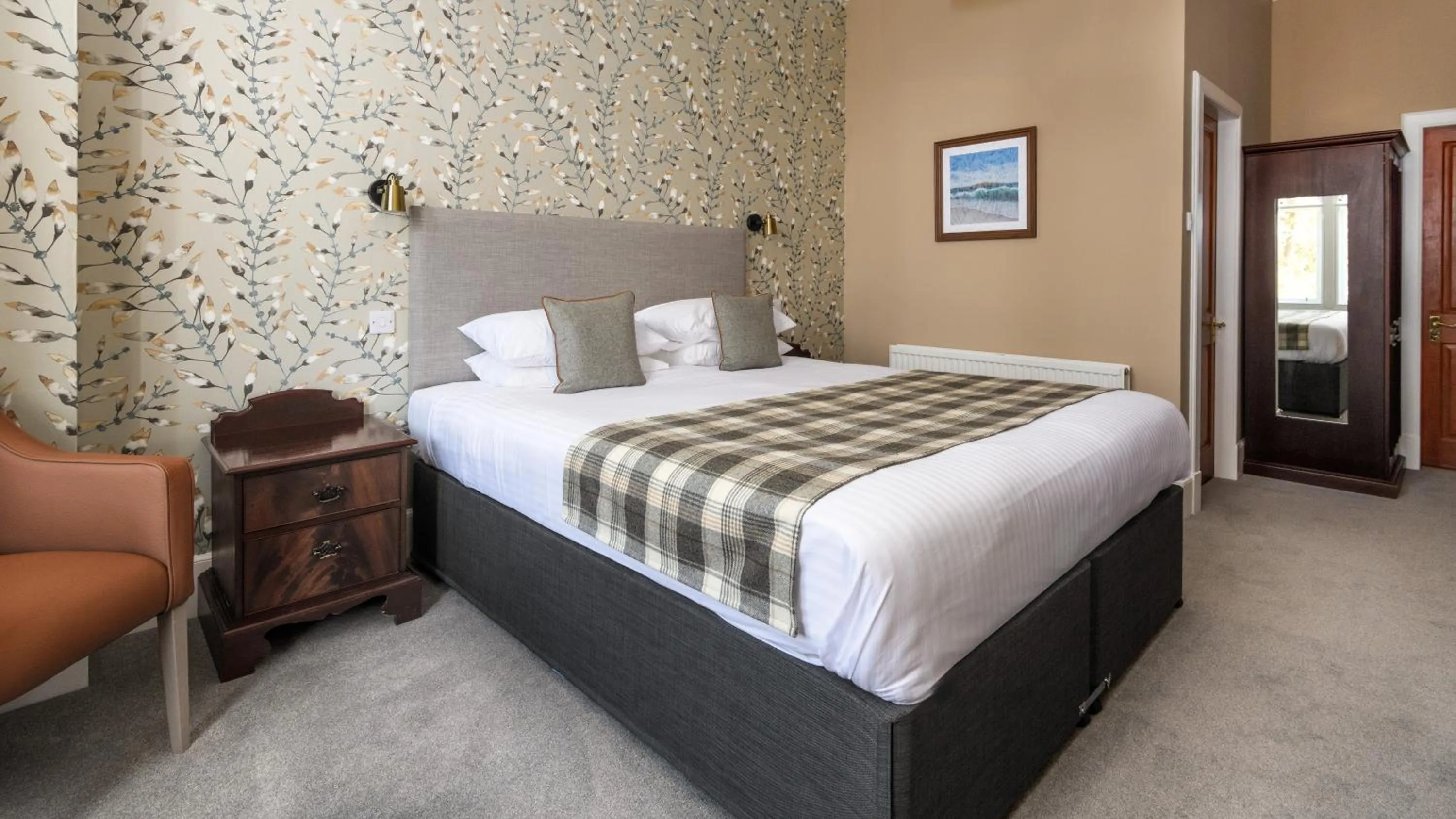 Bedroom, Bed in Sunbank House Metro Hotel