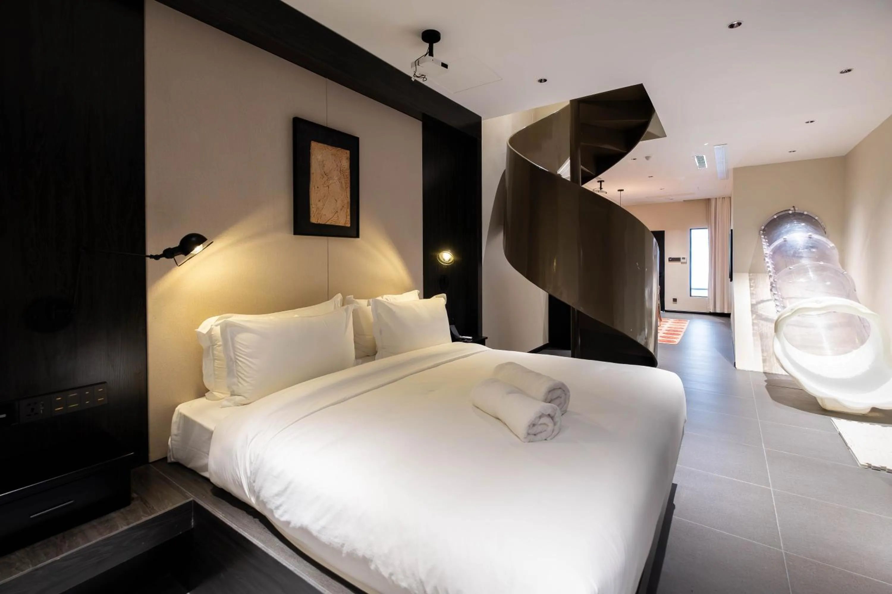 Bed in Rest Collection RedHouse Melaka