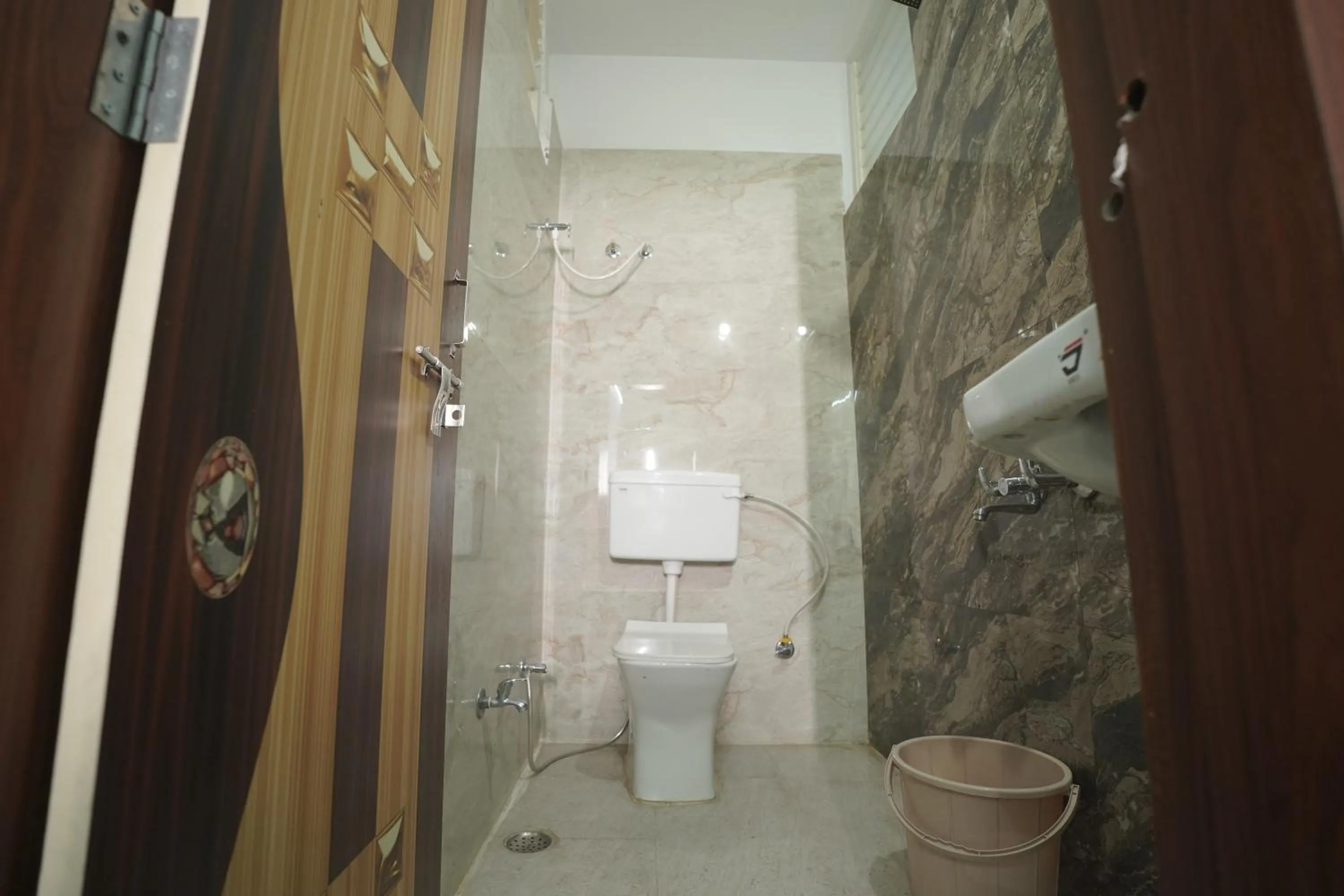 Bathroom in Hotel Inspira Residency- Near Bombay Hospital