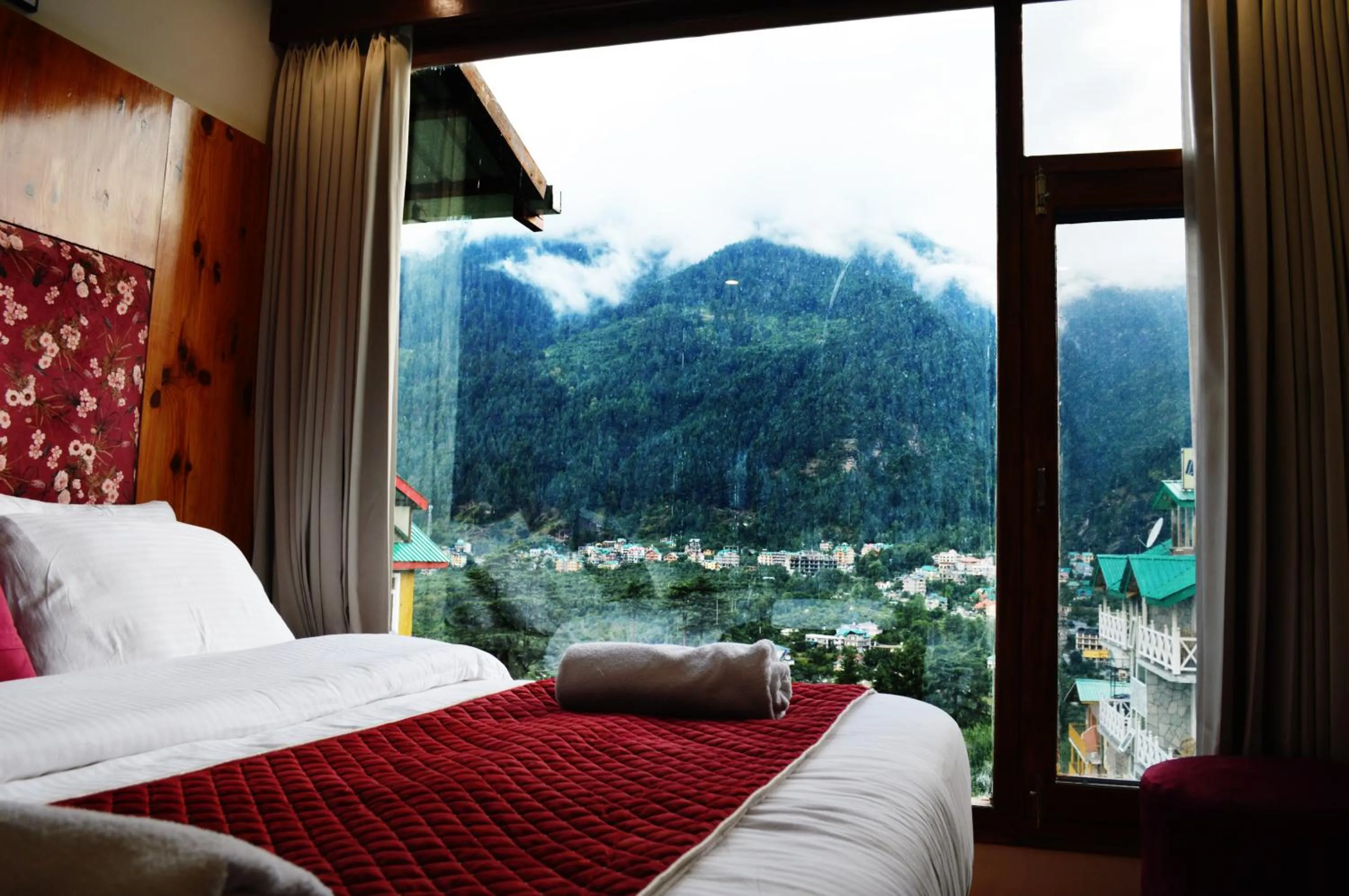 Bed in Sharanam by Sheosante