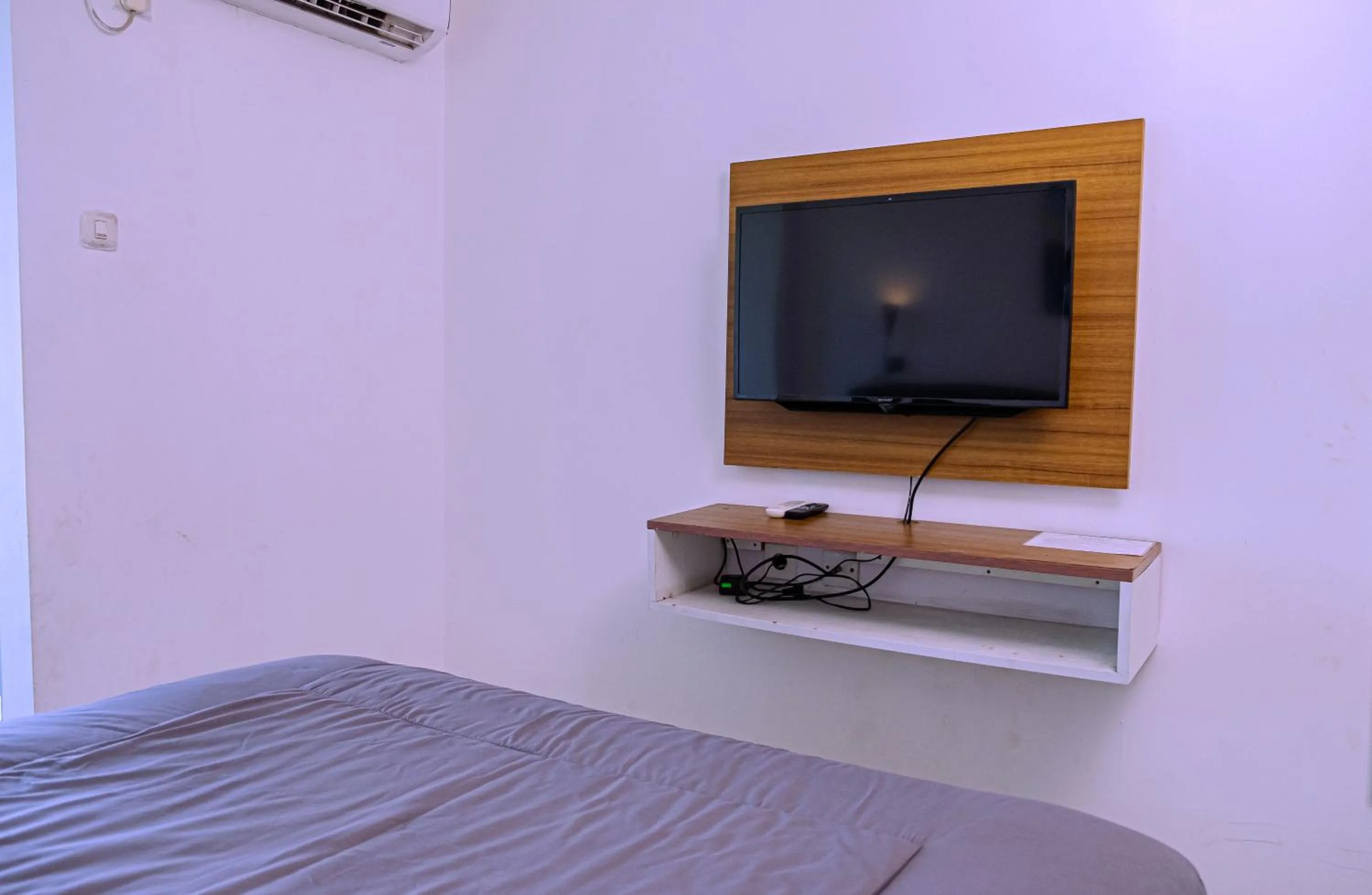 Bed in The Enviro Nusantara By Reccoma