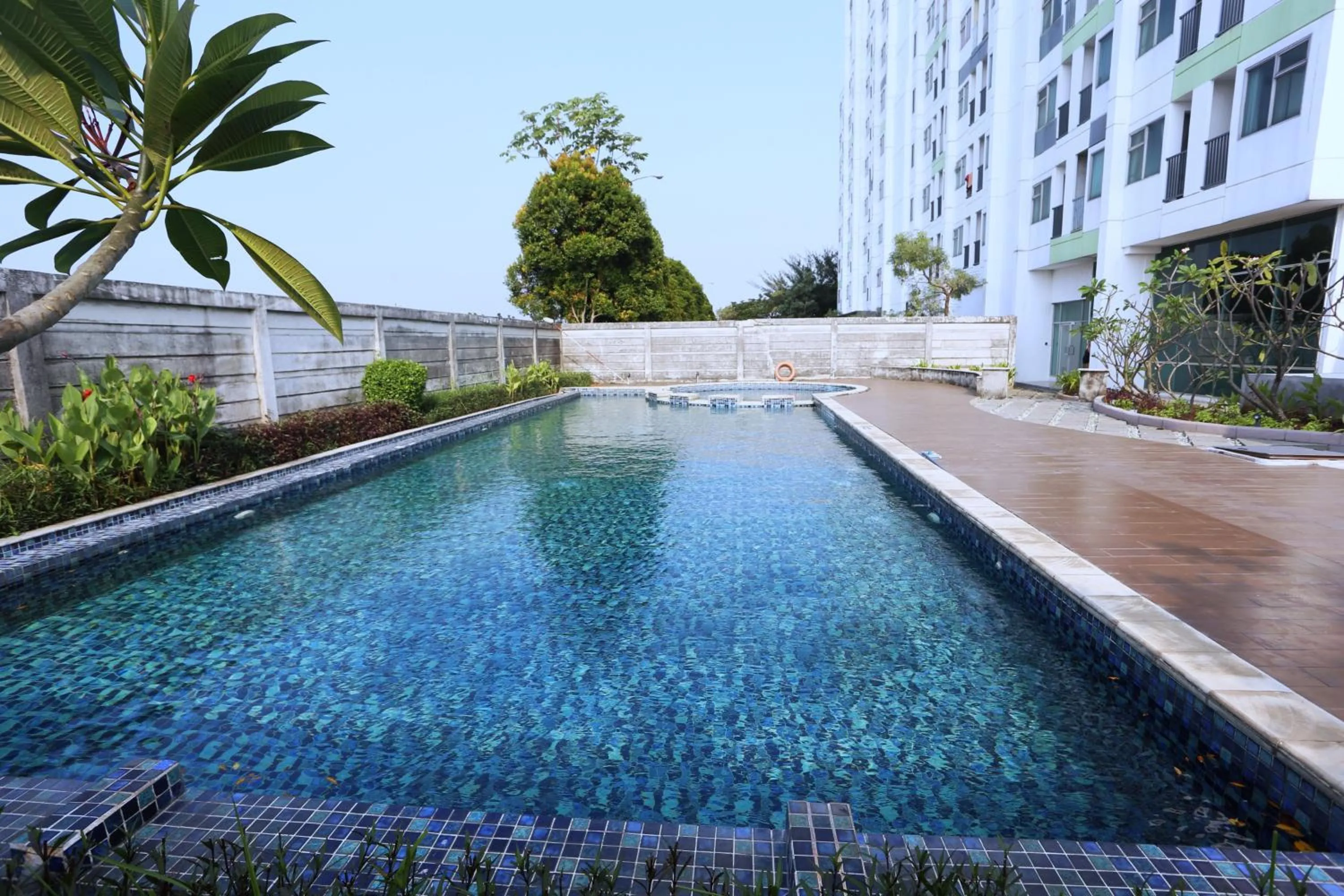 Property building in The Enviro Nusantara By Reccoma