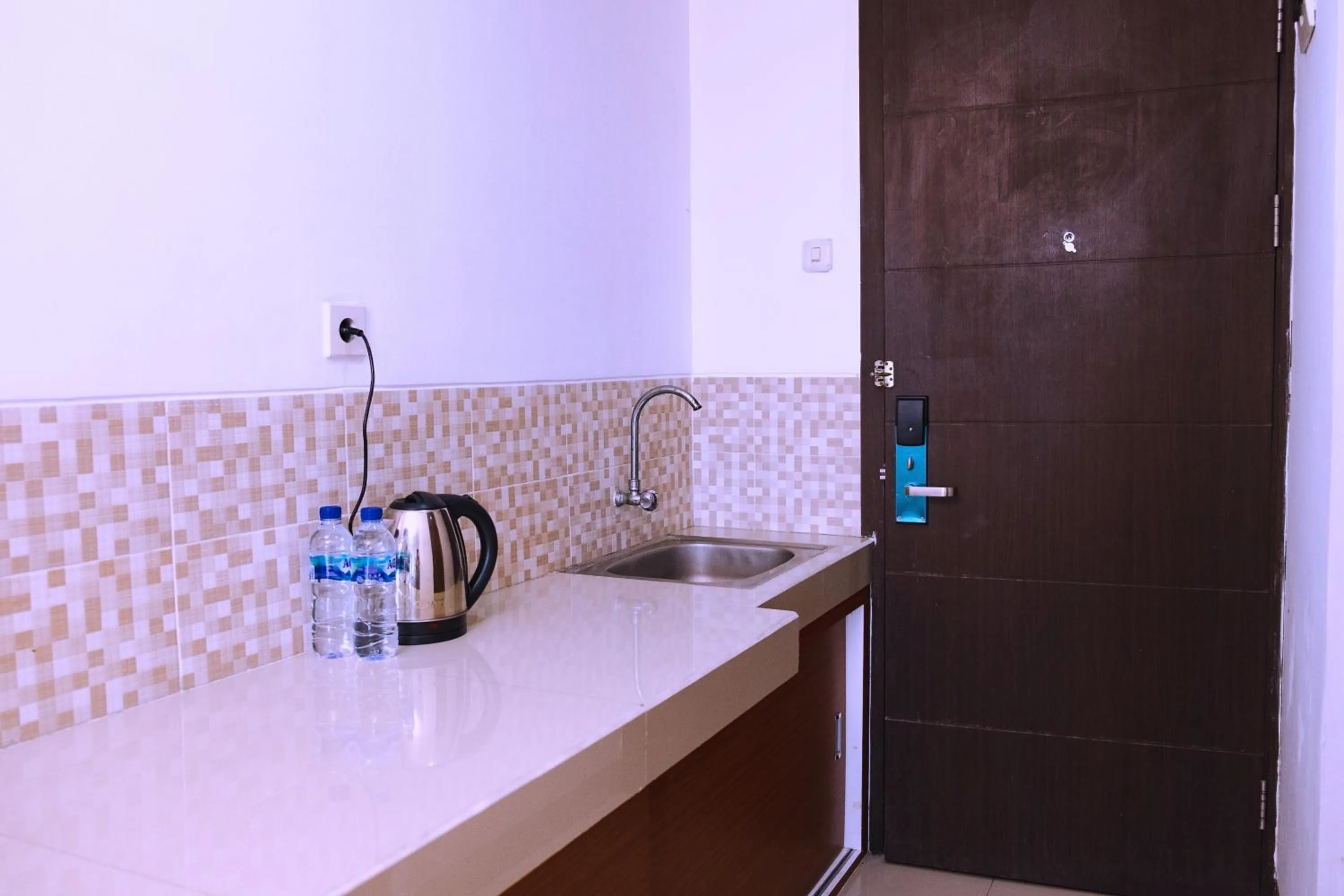 Kitchen or kitchenette in The Enviro Nusantara By Reccoma