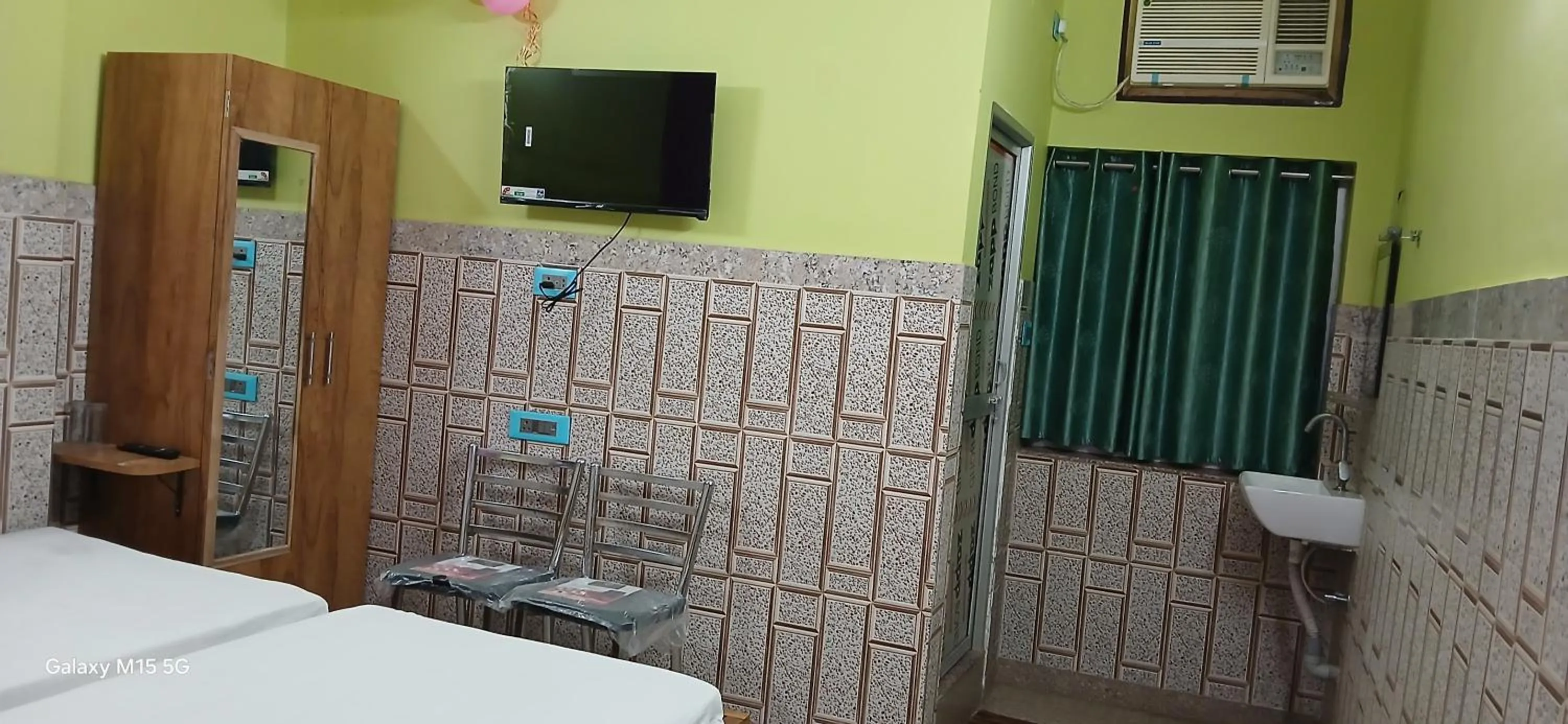 Bed in Hotel Bhagwat Palace