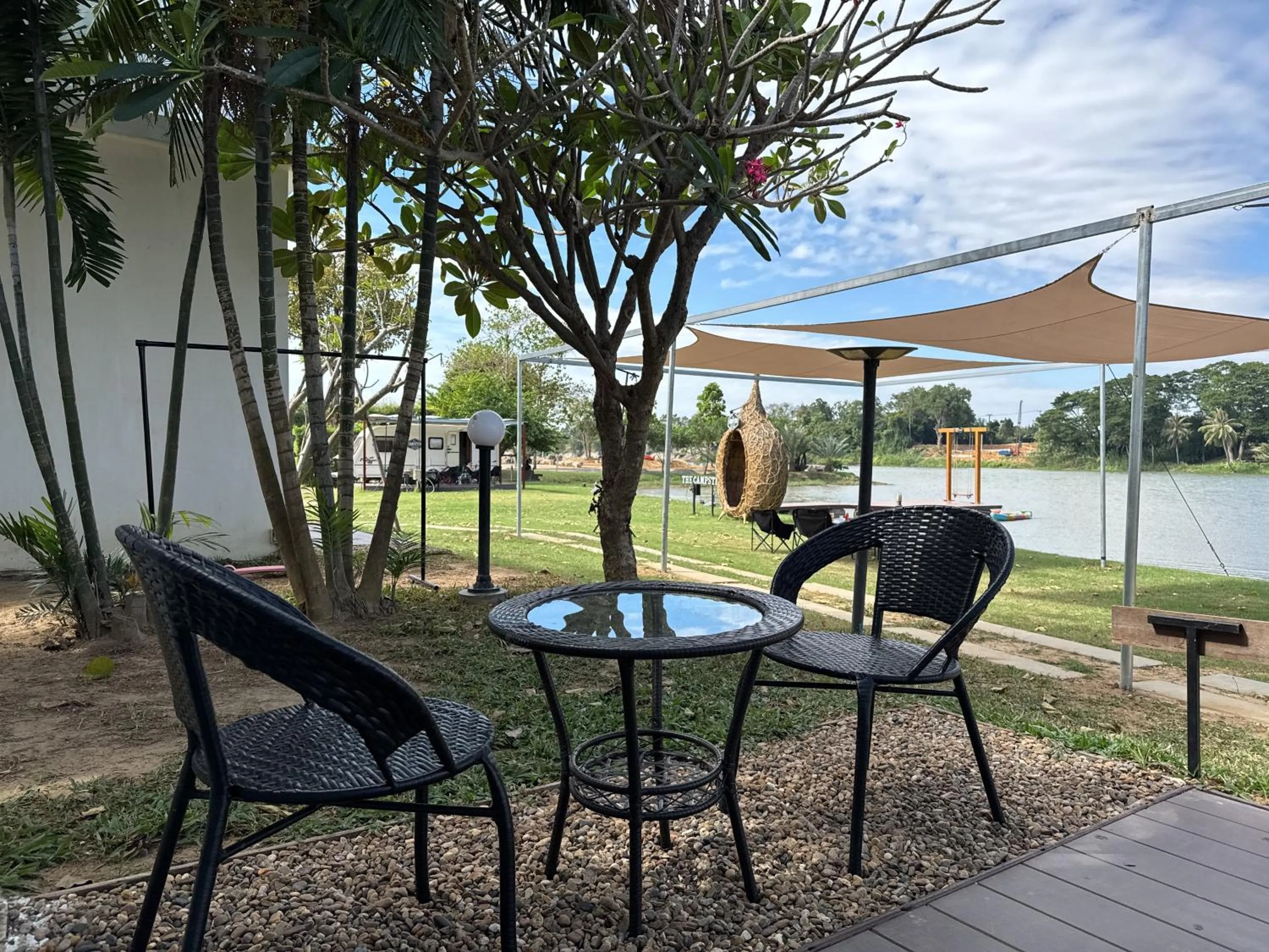 Balcony/Terrace in The Campster Kanchanaburi