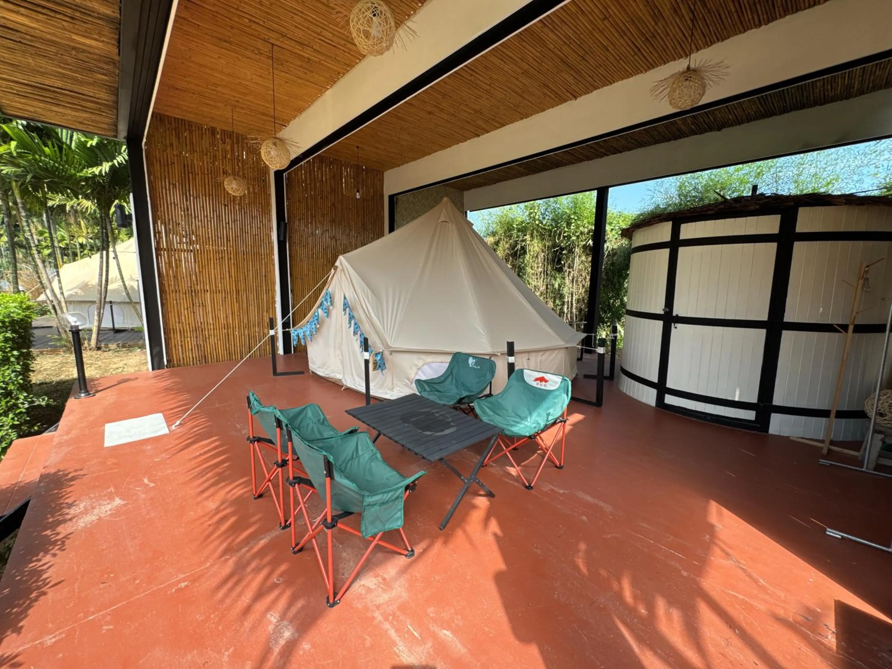 Balcony/Terrace in The Campster Kanchanaburi