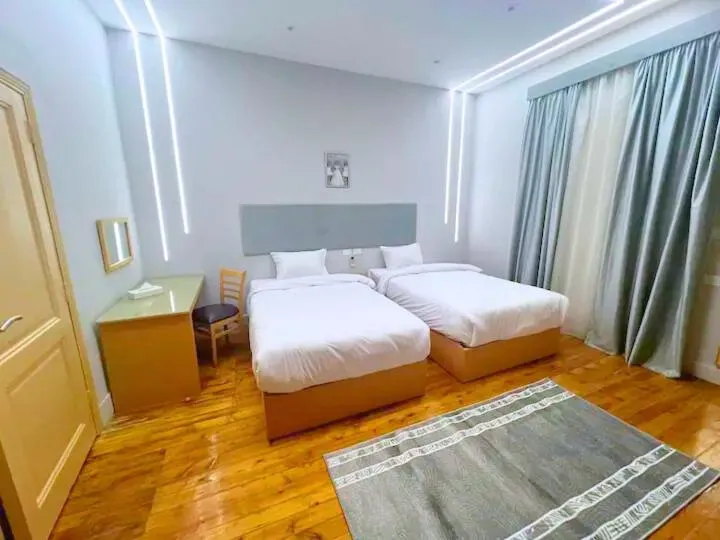 Photo of the whole room, Bed in Zamalek House Hotel
