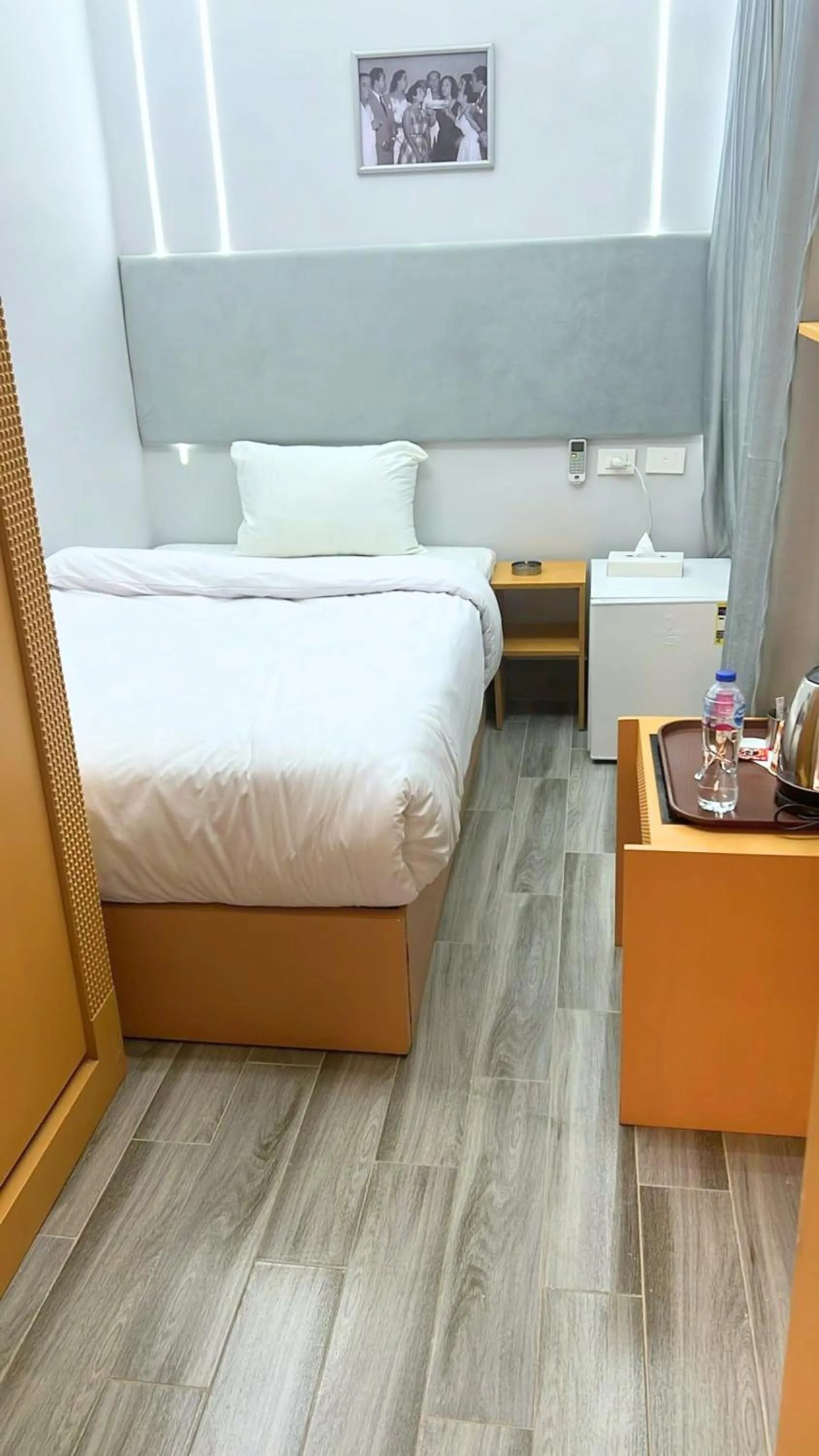 Photo of the whole room, Bed in Zamalek House Hotel