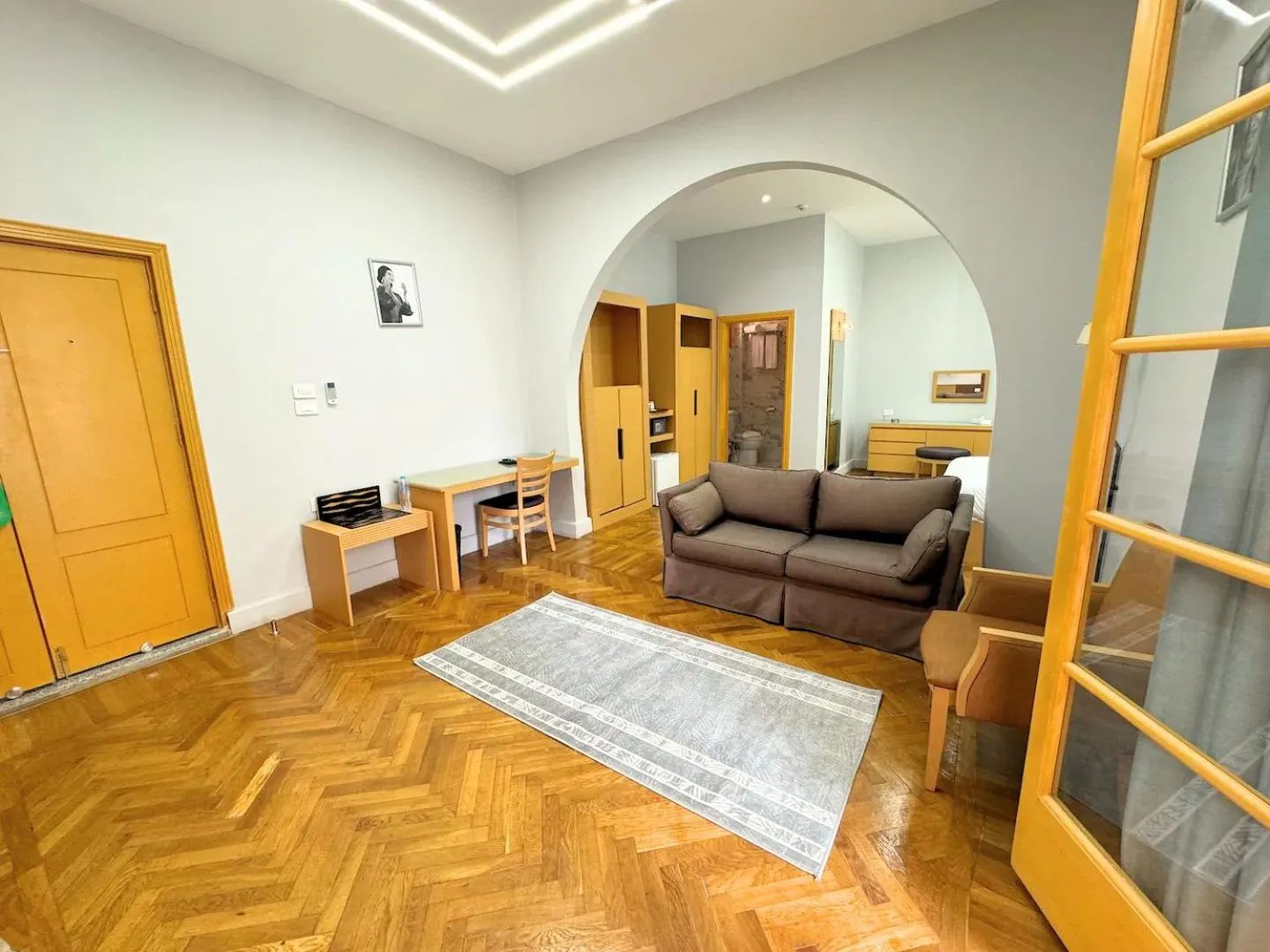 Photo of the whole room in Zamalek House Hotel