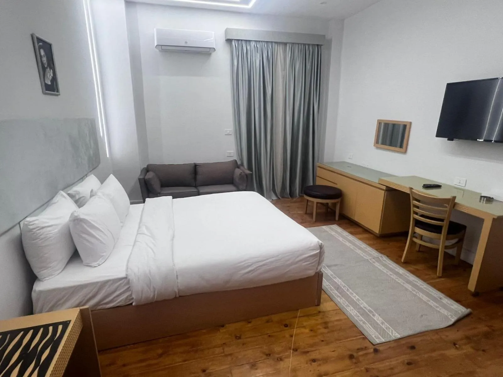 Bed in Zamalek House Hotel