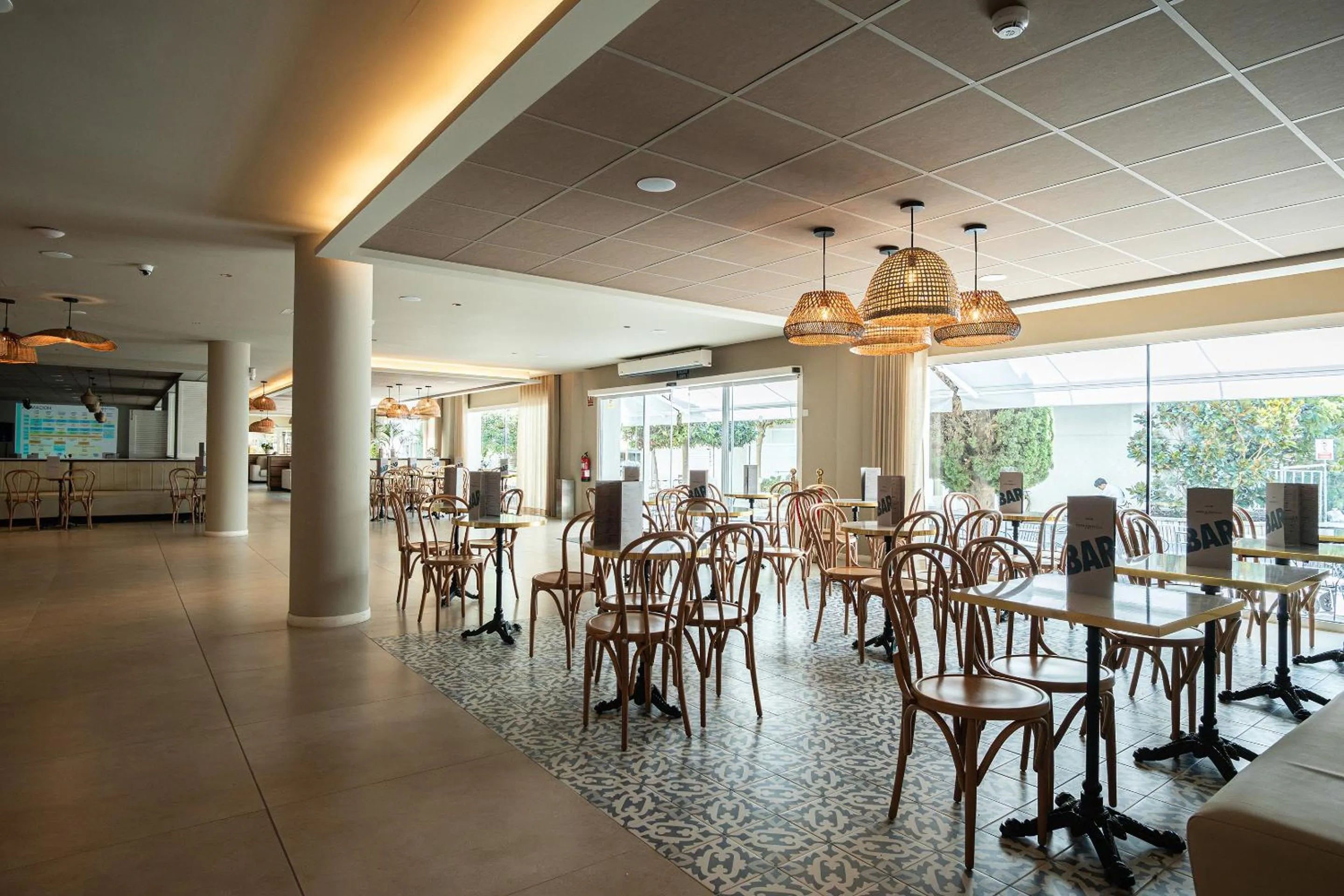 Lounge or bar in Hotel Don Juan Tossa
