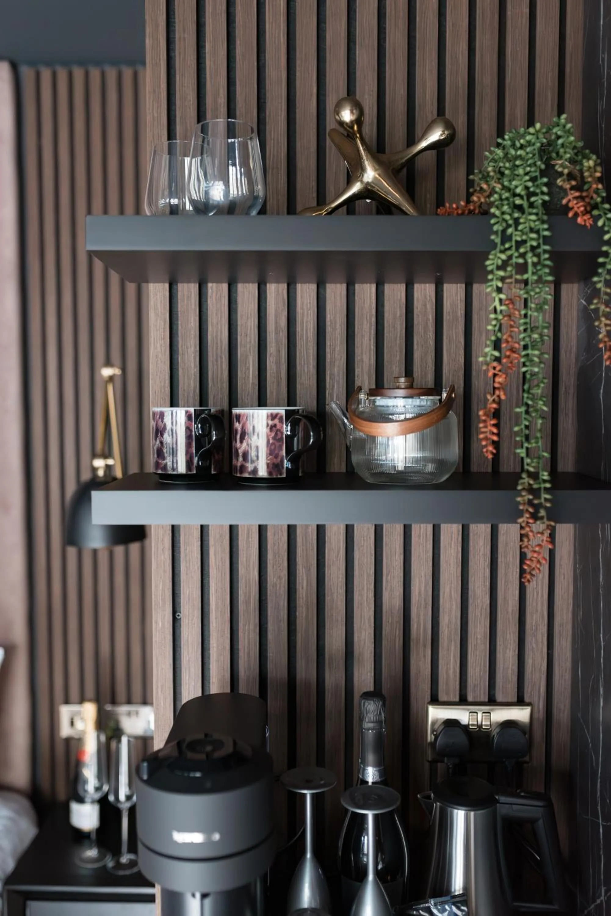 Coffee/tea facilities in Secret Suites