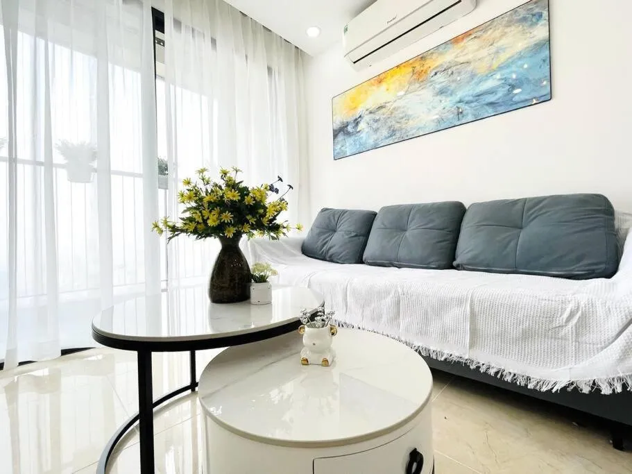 Bed in DcapitaleC6 2Br2Wc Highrise