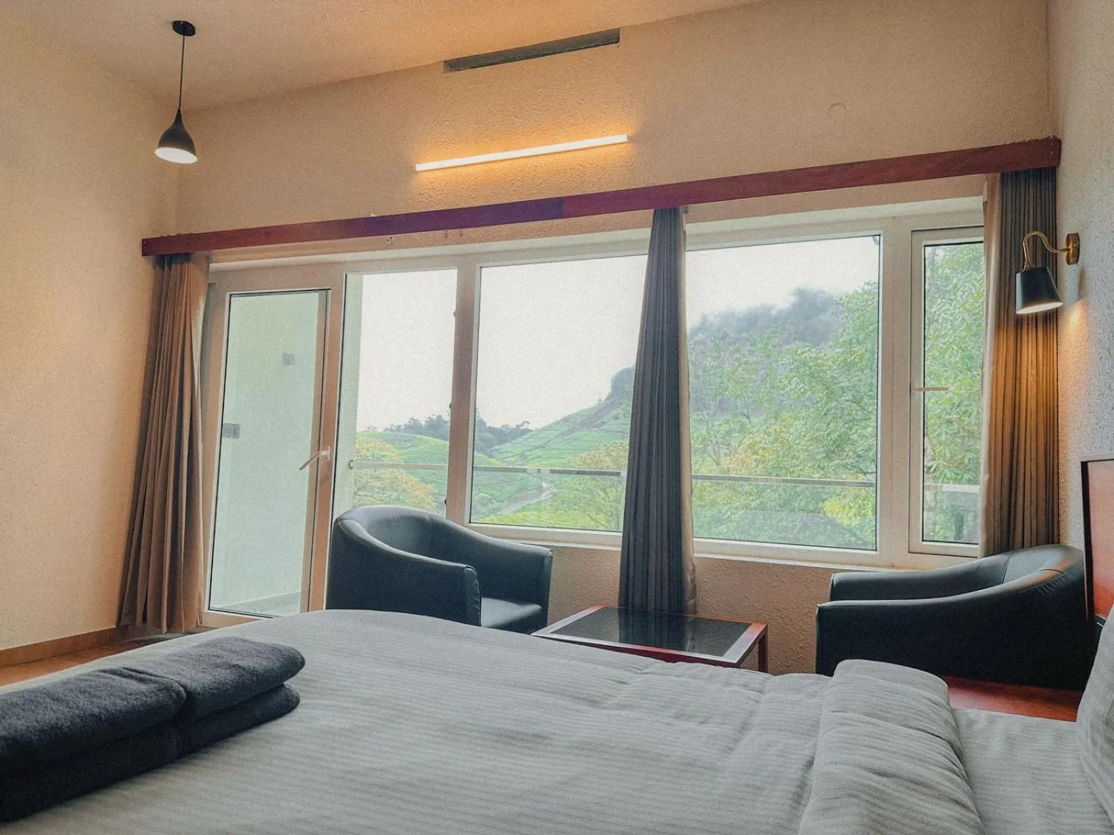 Photo of the whole room, Bed in Forestscape Resort Munnar