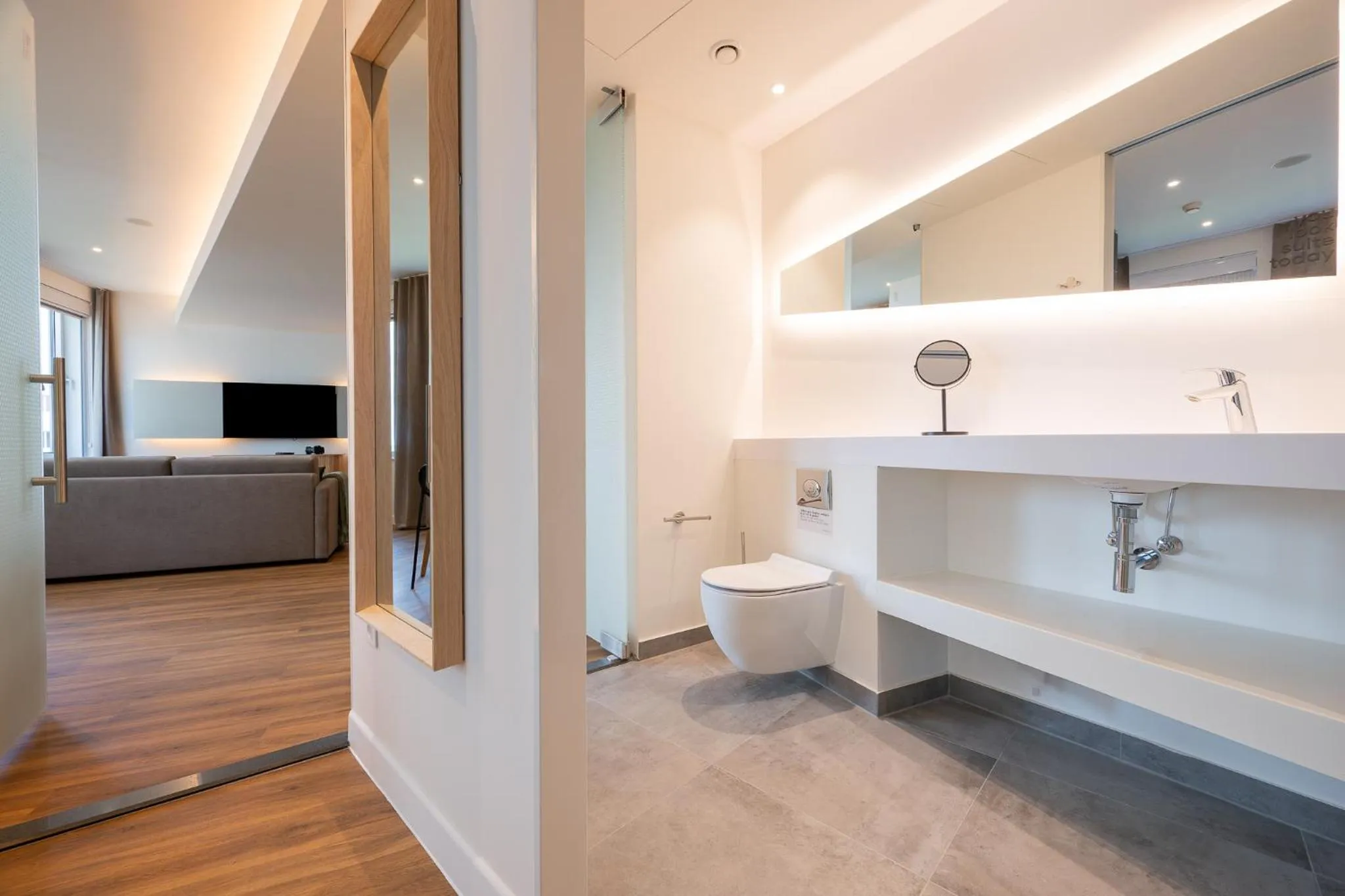 Bathroom in Limehome Amsterdam Gatwickstraat