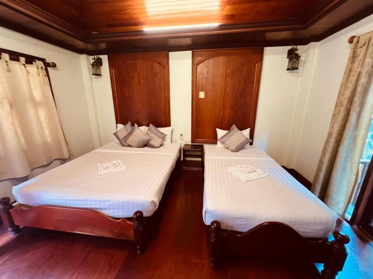 Bedroom, Bed in Pumalin Villa