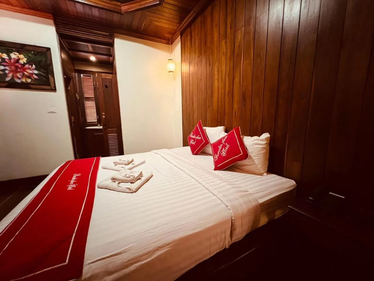 Bedroom, Bed in Pumalin Villa