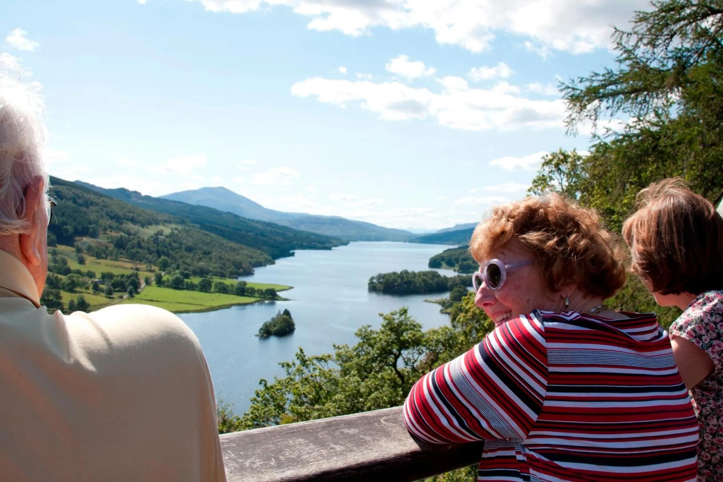 Area and facilities in Salutation Hotel